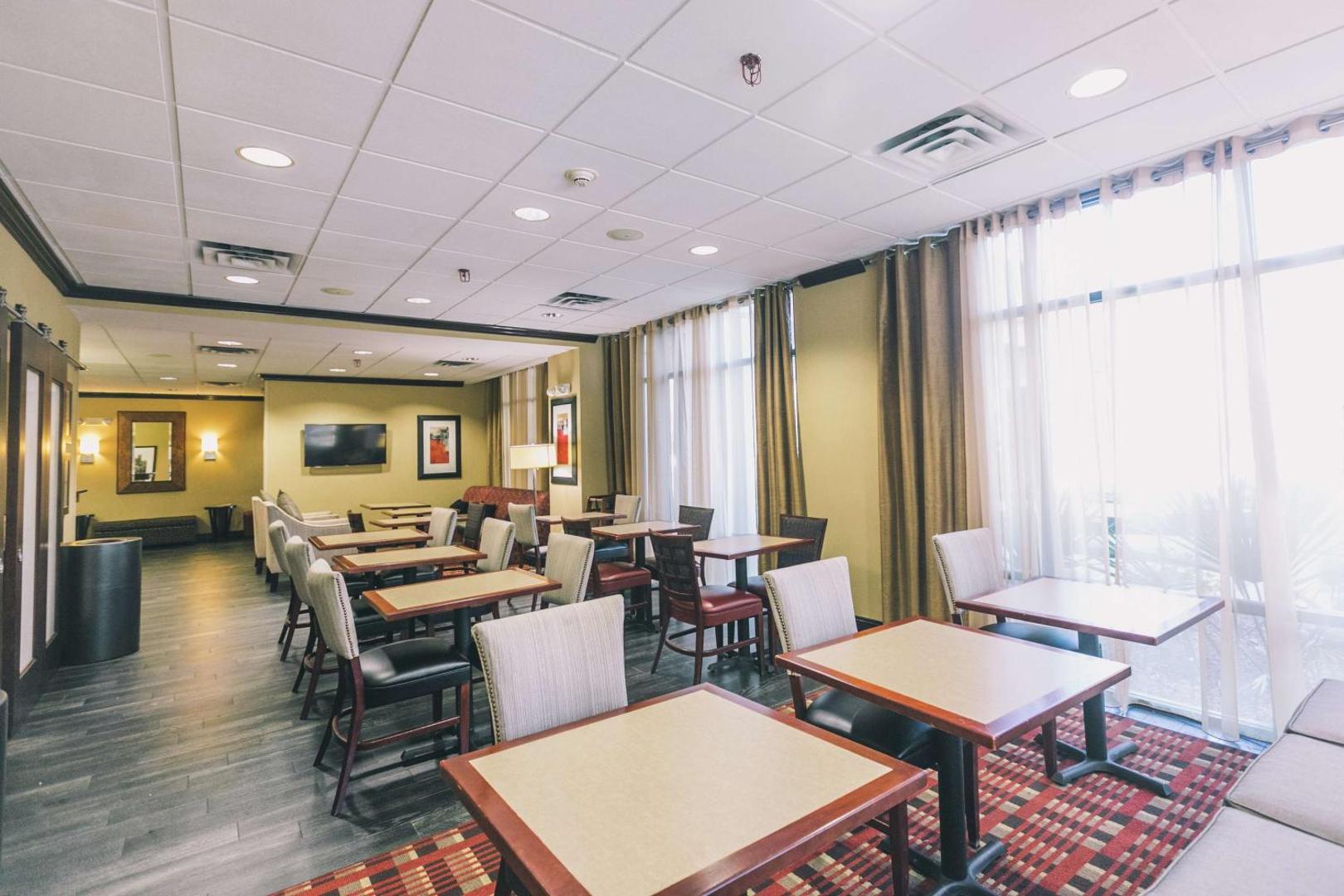 Hampton Inn Tallahassee Central Hampton Inn Tallahassee Central