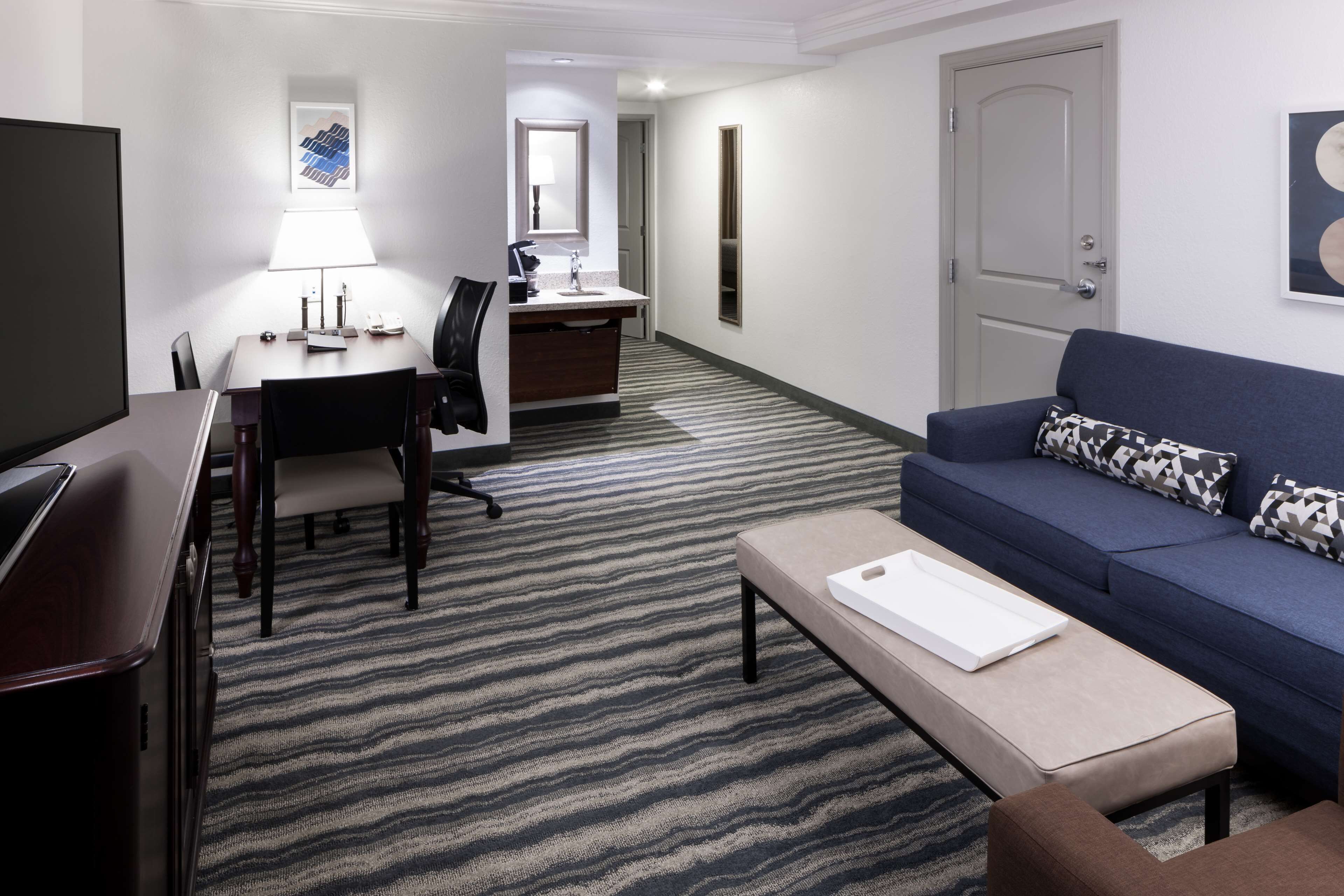 Embassy Suites by Hilton Tampa Brandon Embassy Suites by Hilton Tampa Brandon