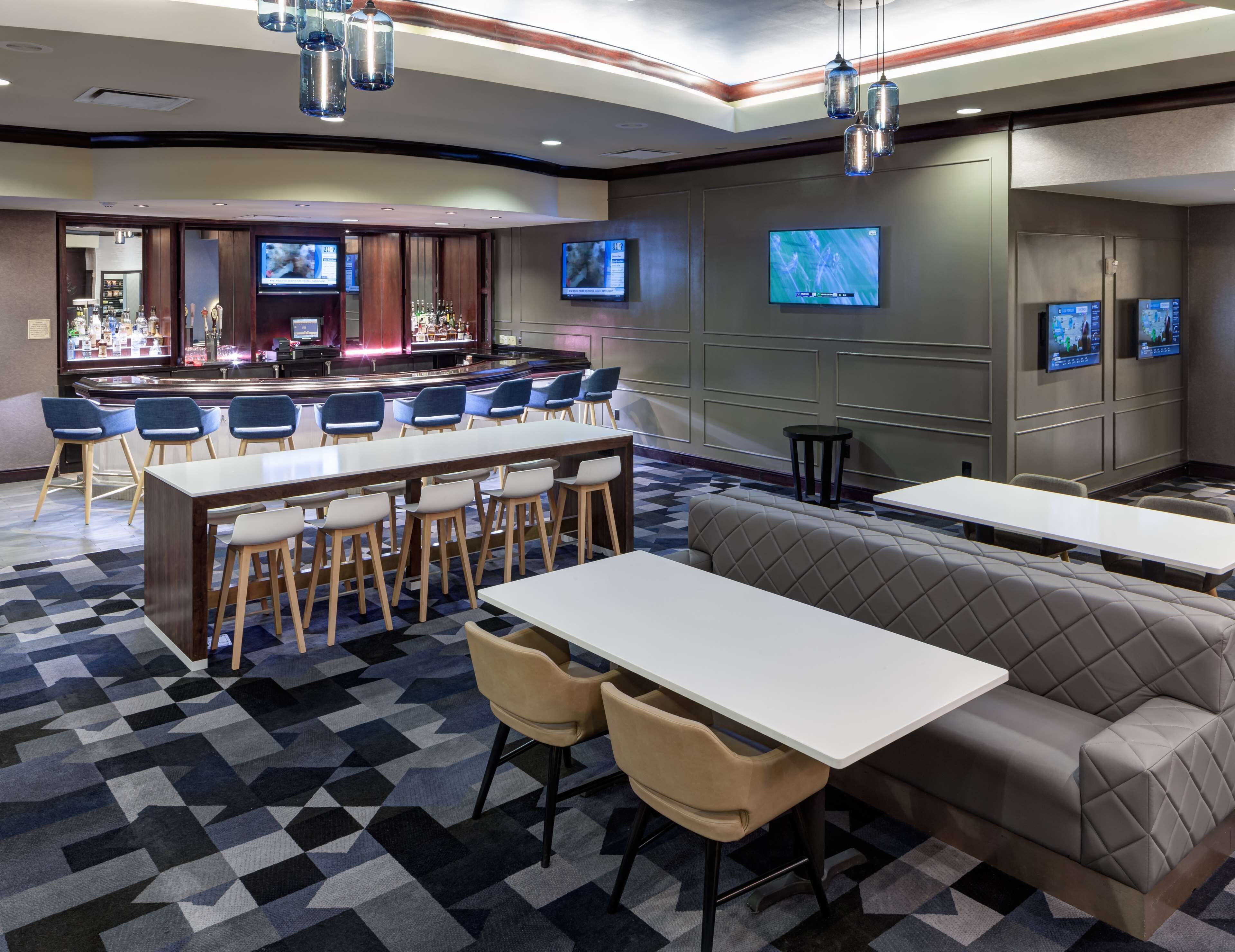 Embassy Suites by Hilton Tampa Brandon Embassy Suites by Hilton Tampa Brandon