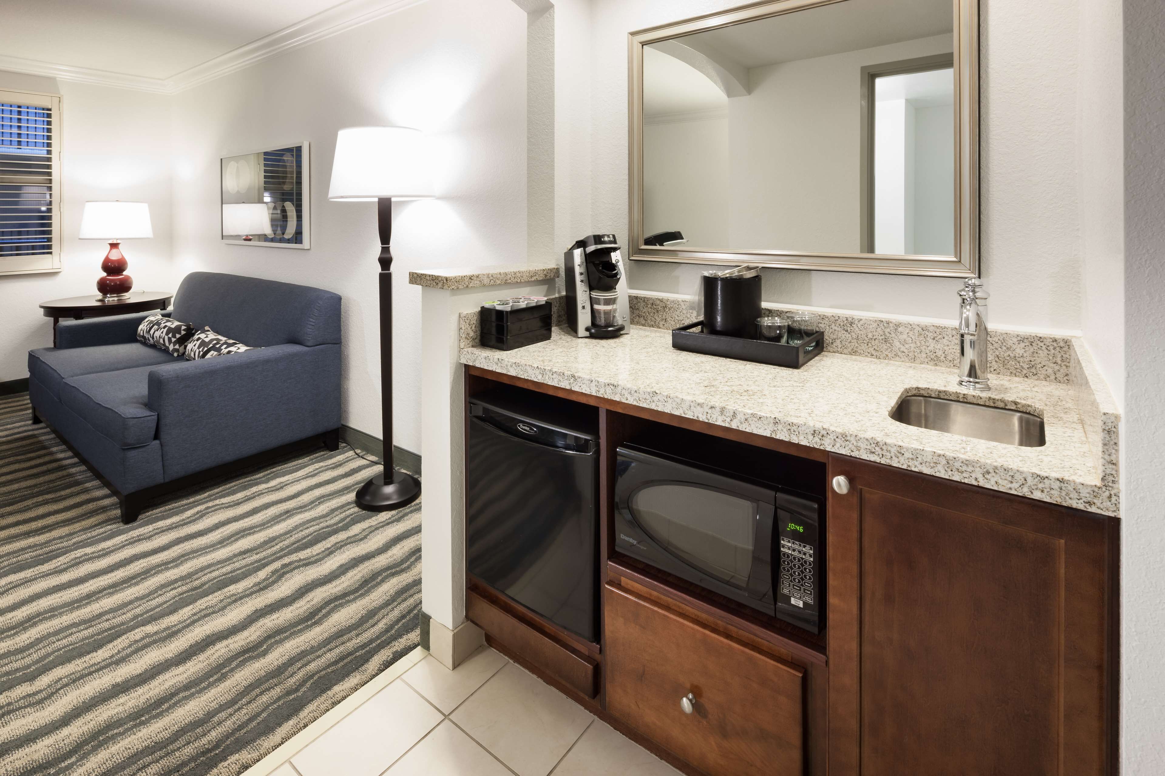 Embassy Suites by Hilton Tampa Brandon Embassy Suites by Hilton Tampa Brandon