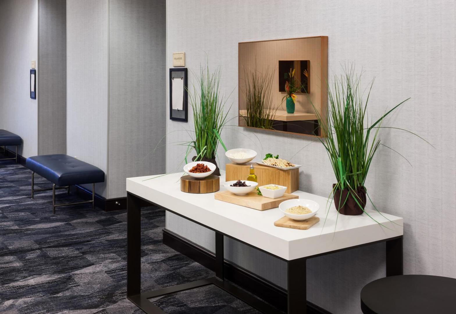 Embassy Suites by Hilton Tampa Brandon Embassy Suites by Hilton Tampa Brandon