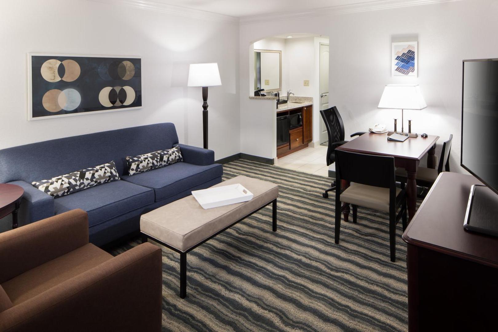 Embassy Suites by Hilton Tampa Brandon Embassy Suites by Hilton Tampa Brandon
