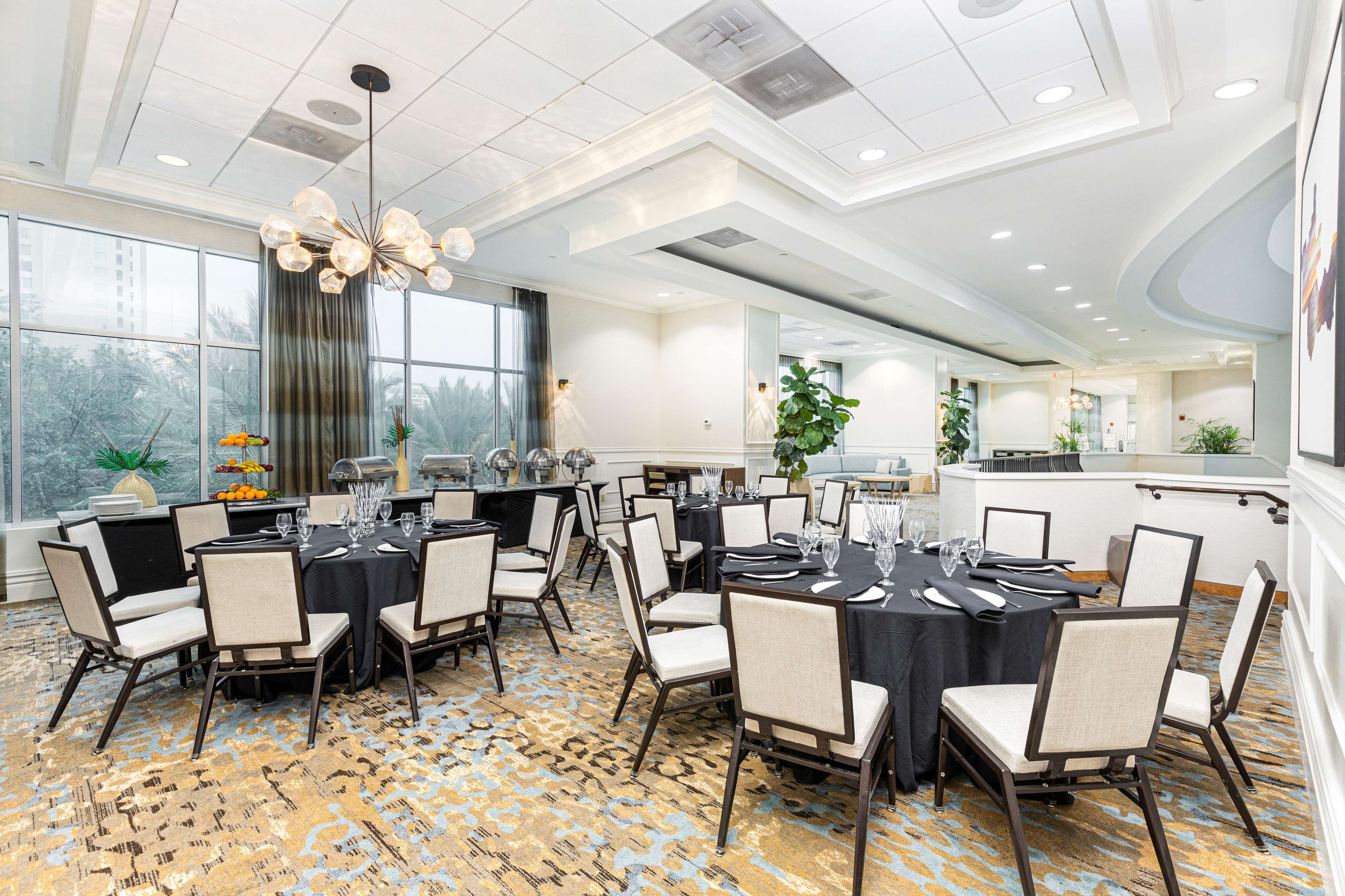 Embassy Suites by Hilton Tampa Downtown Convention Center Embassy Suites by Hilton Tampa Downtown Convention Center