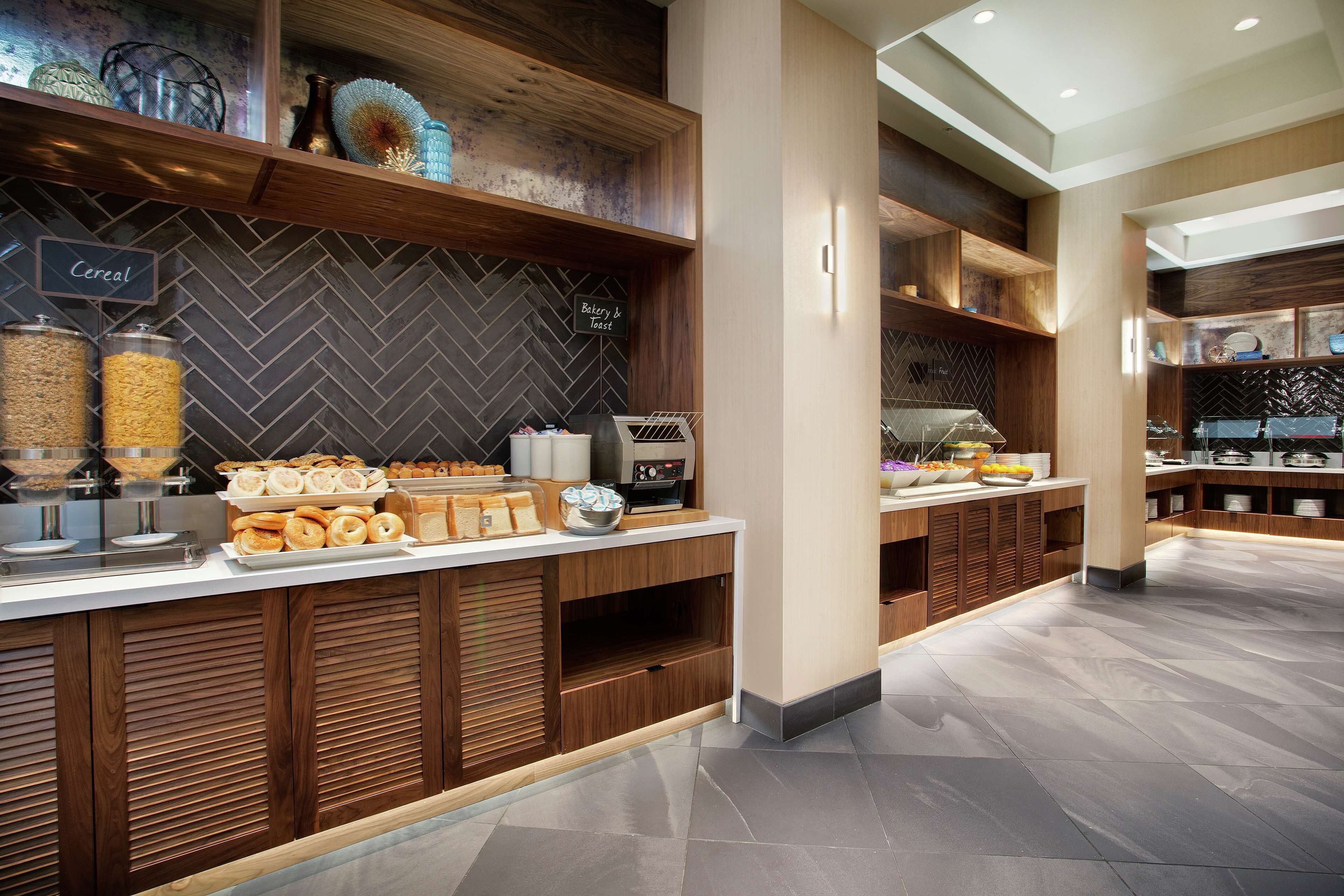 Embassy Suites by Hilton Tampa Downtown Convention Center Embassy Suites by Hilton Tampa Downtown Convention Center