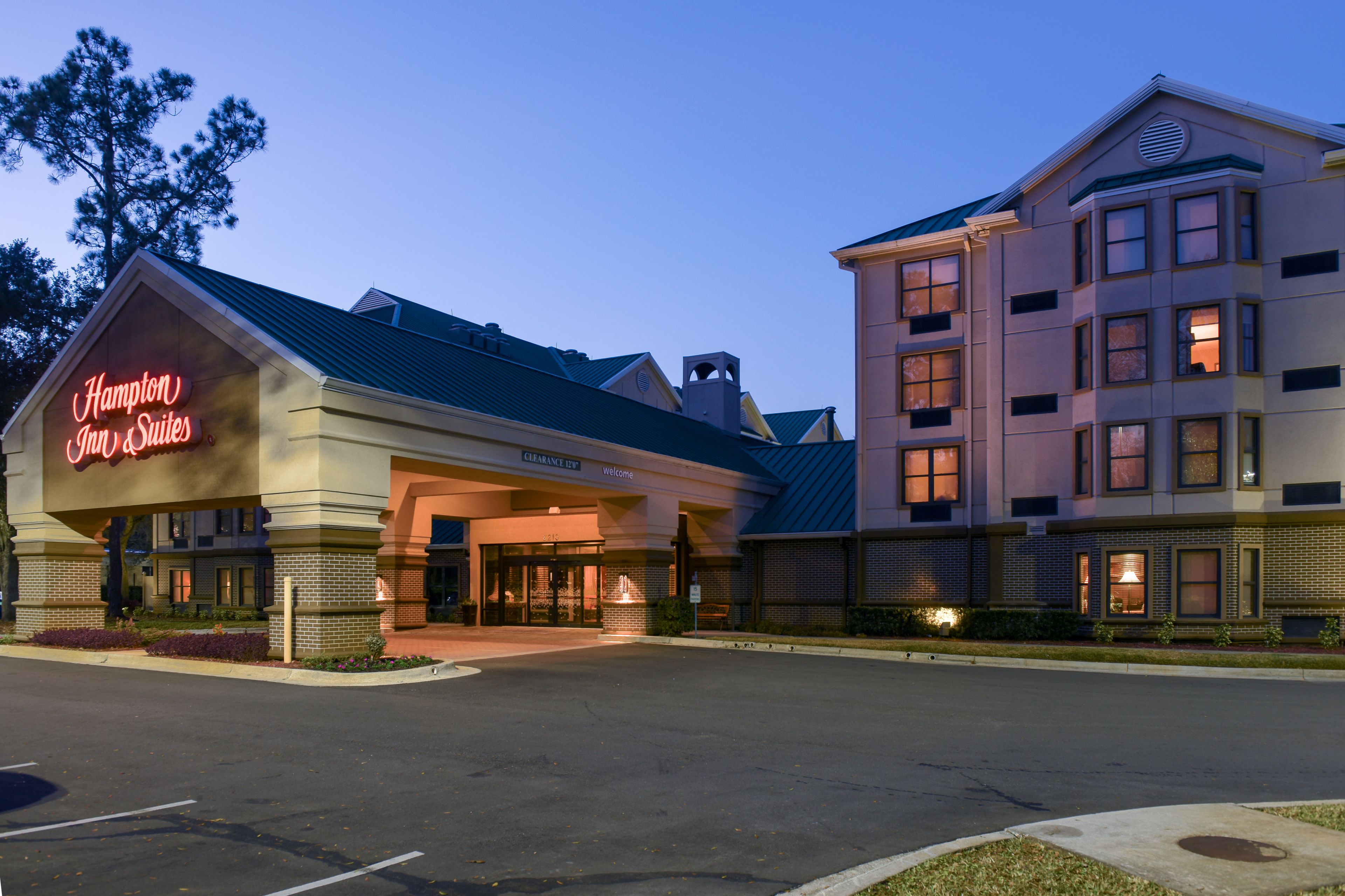 Hampton Inn & Suites Tampa North Hampton Inn & Suites Tampa North
