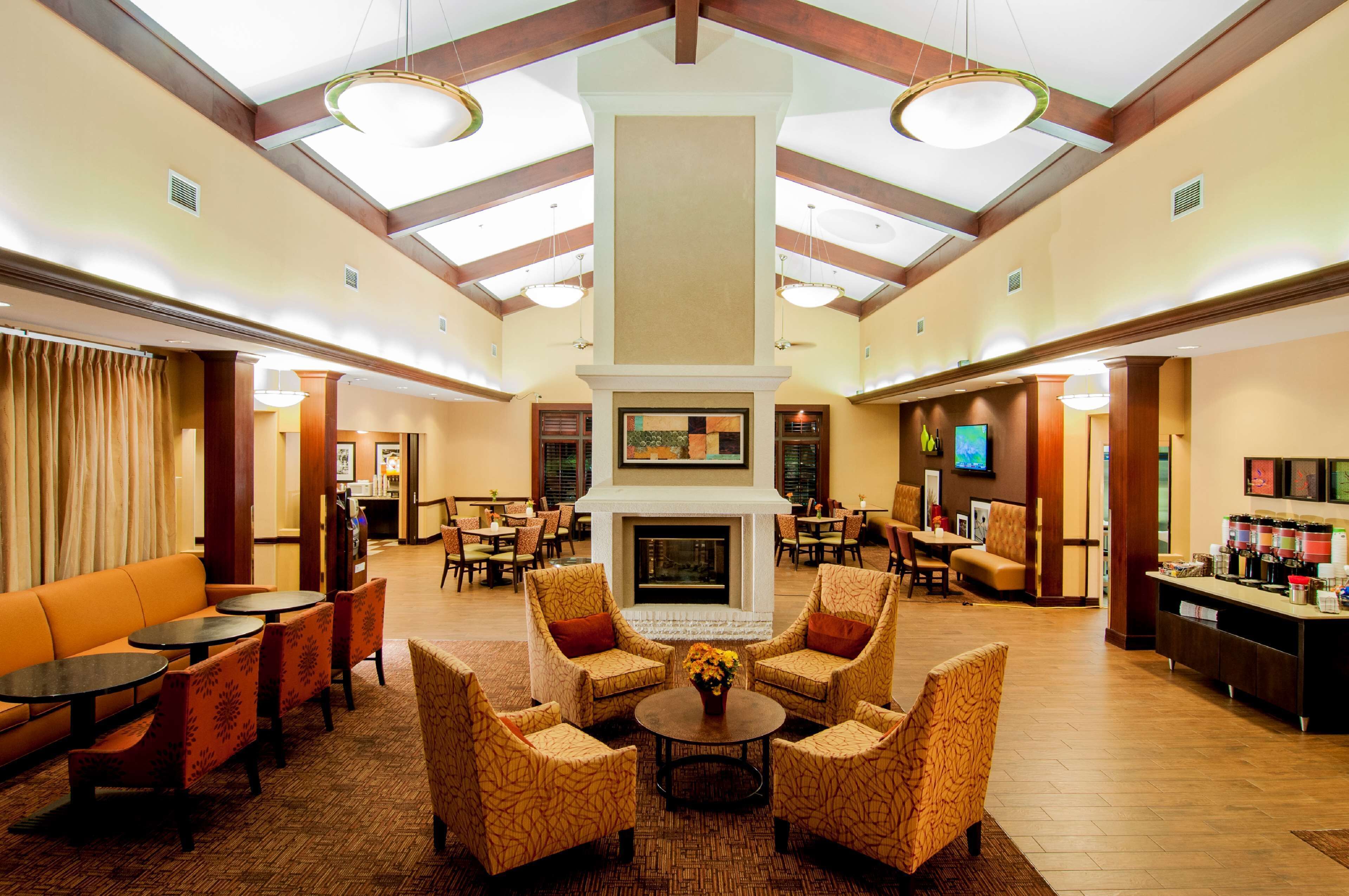 Hampton Inn & Suites Tampa North Hampton Inn & Suites Tampa North