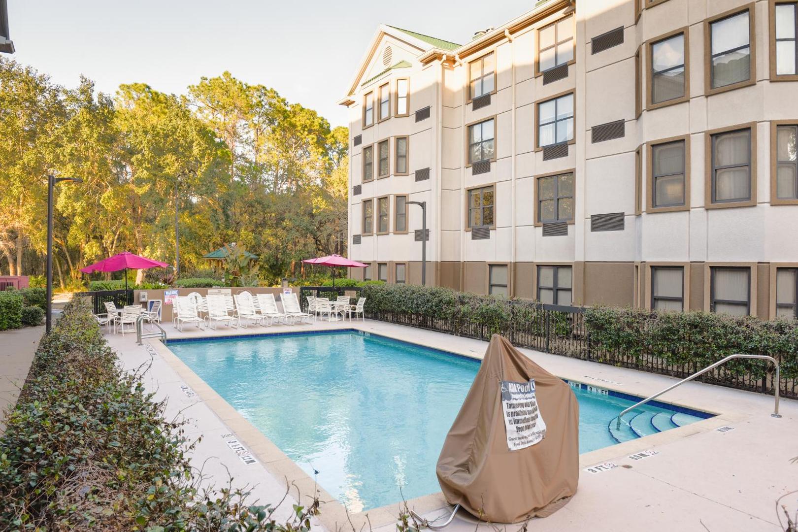 Hampton Inn & Suites Tampa North Hampton Inn & Suites Tampa North