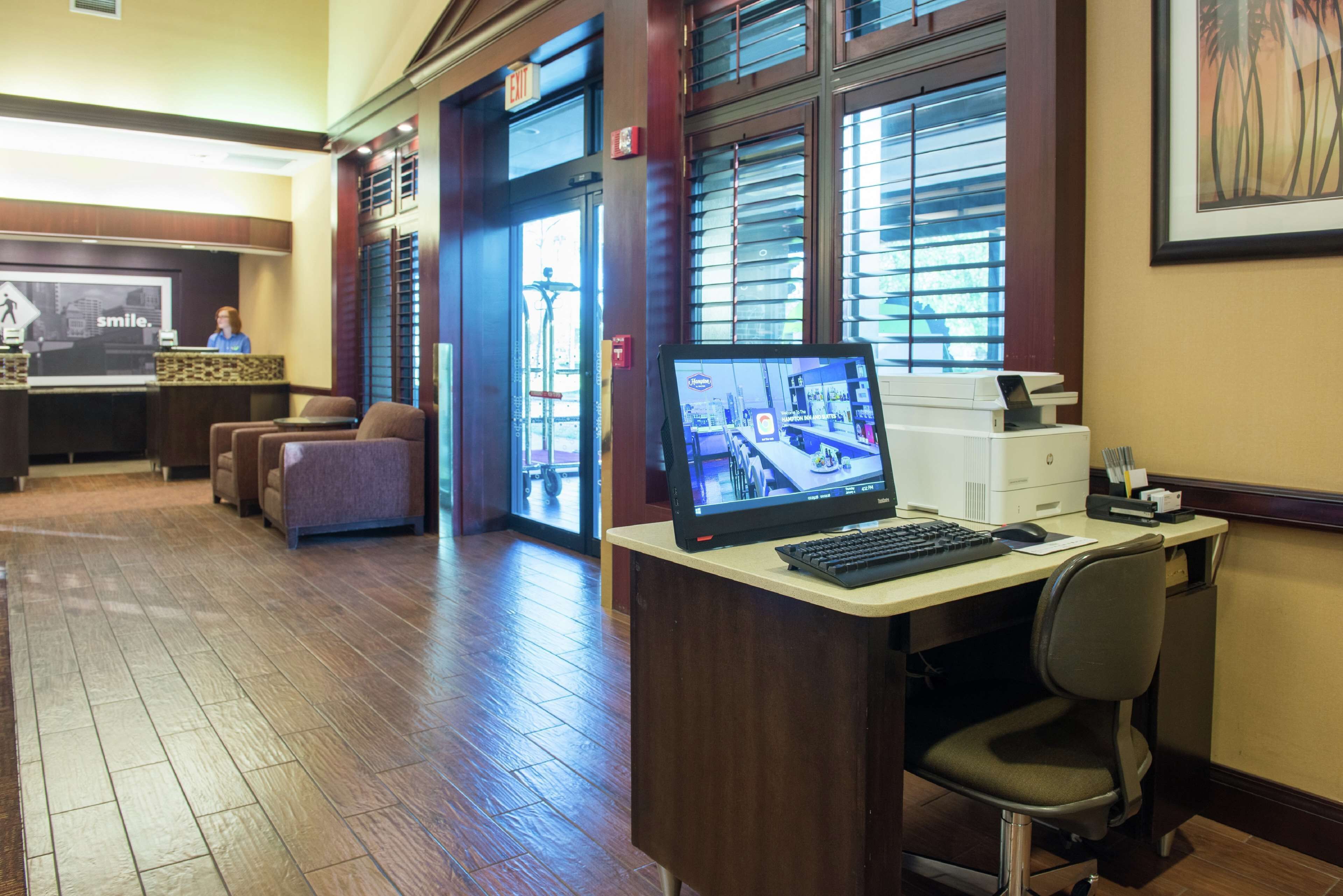 Hampton Inn & Suites Tampa North Hampton Inn & Suites Tampa North