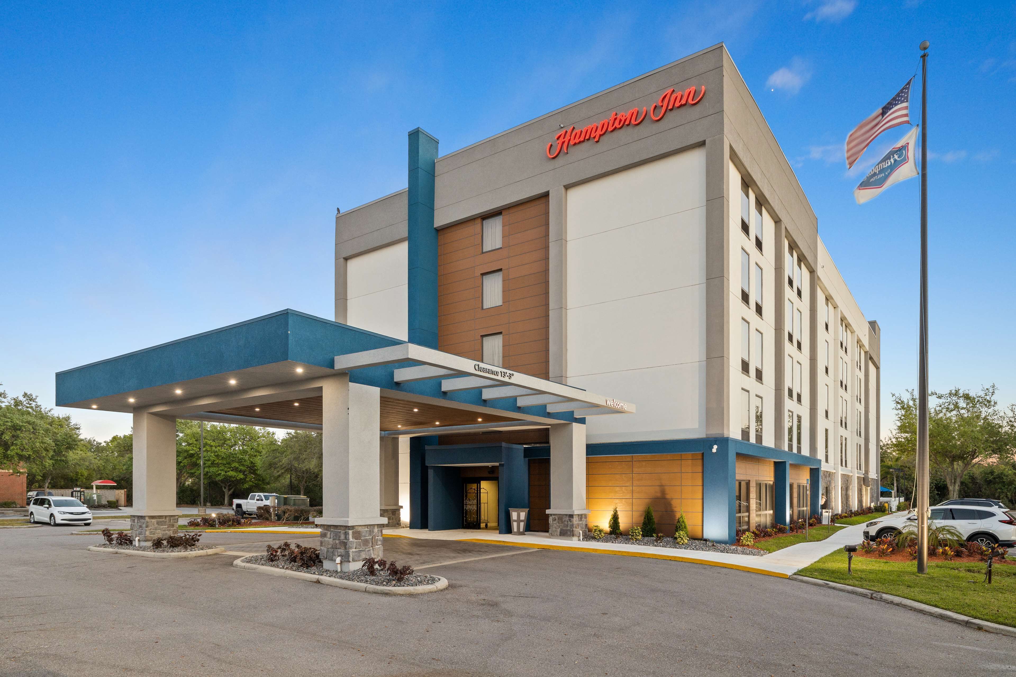 Hampton Inn Tampa-Veterans Expressway (Airport North) Hampton Inn Tampa-Veterans Expressway (Airport North)