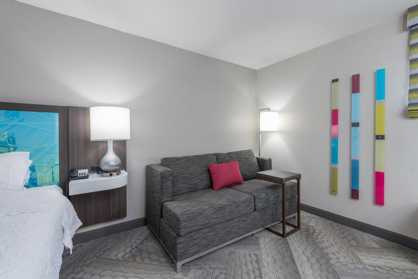 Hampton Inn Tampa-Veterans Expressway (Airport North) Hampton Inn Tampa-Veterans Expressway (Airport North)