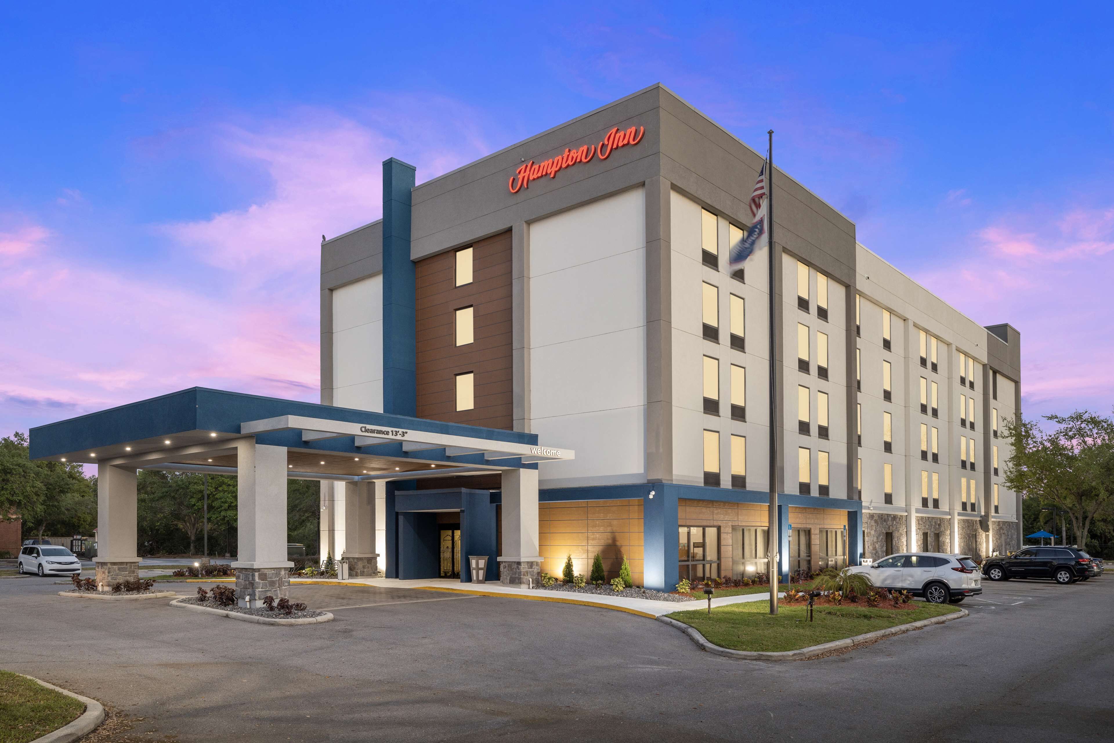 Hampton Inn Tampa-Veterans Expressway (Airport North) Hampton Inn Tampa-Veterans Expressway (Airport North)