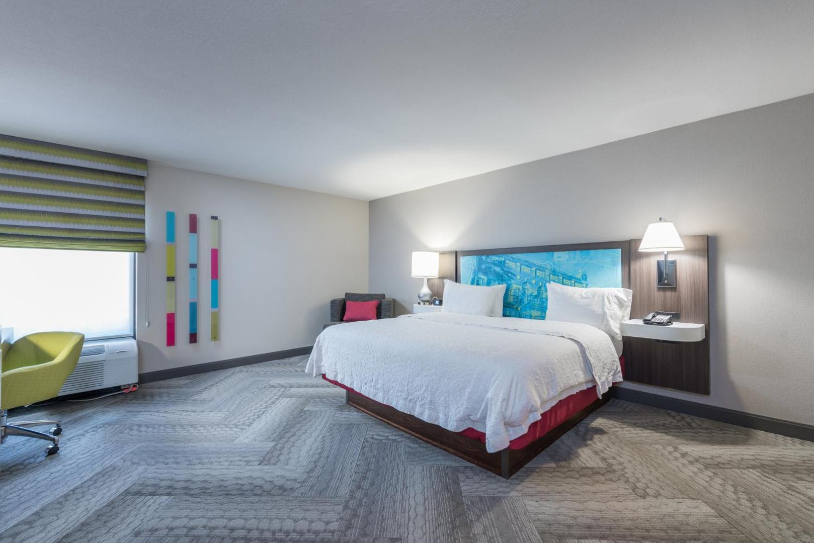 Hampton Inn Tampa-Veterans Expressway (Airport North) Hampton Inn Tampa-Veterans Expressway (Airport North)