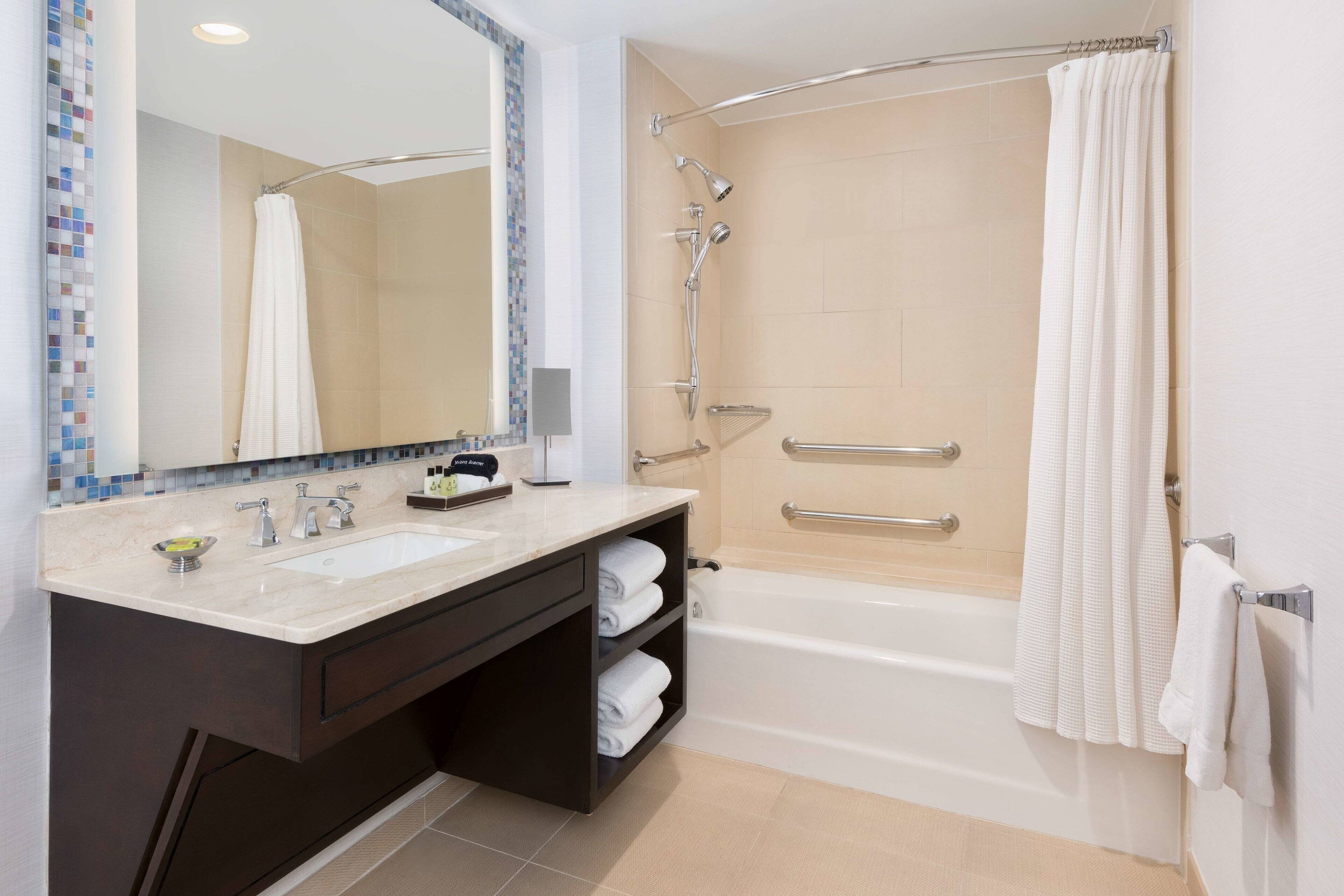 The Westshore Grand, a Tribute Portfolio Hotel, Tampa The Westshore Grand, a Tribute Portfolio Hotel, Tampa