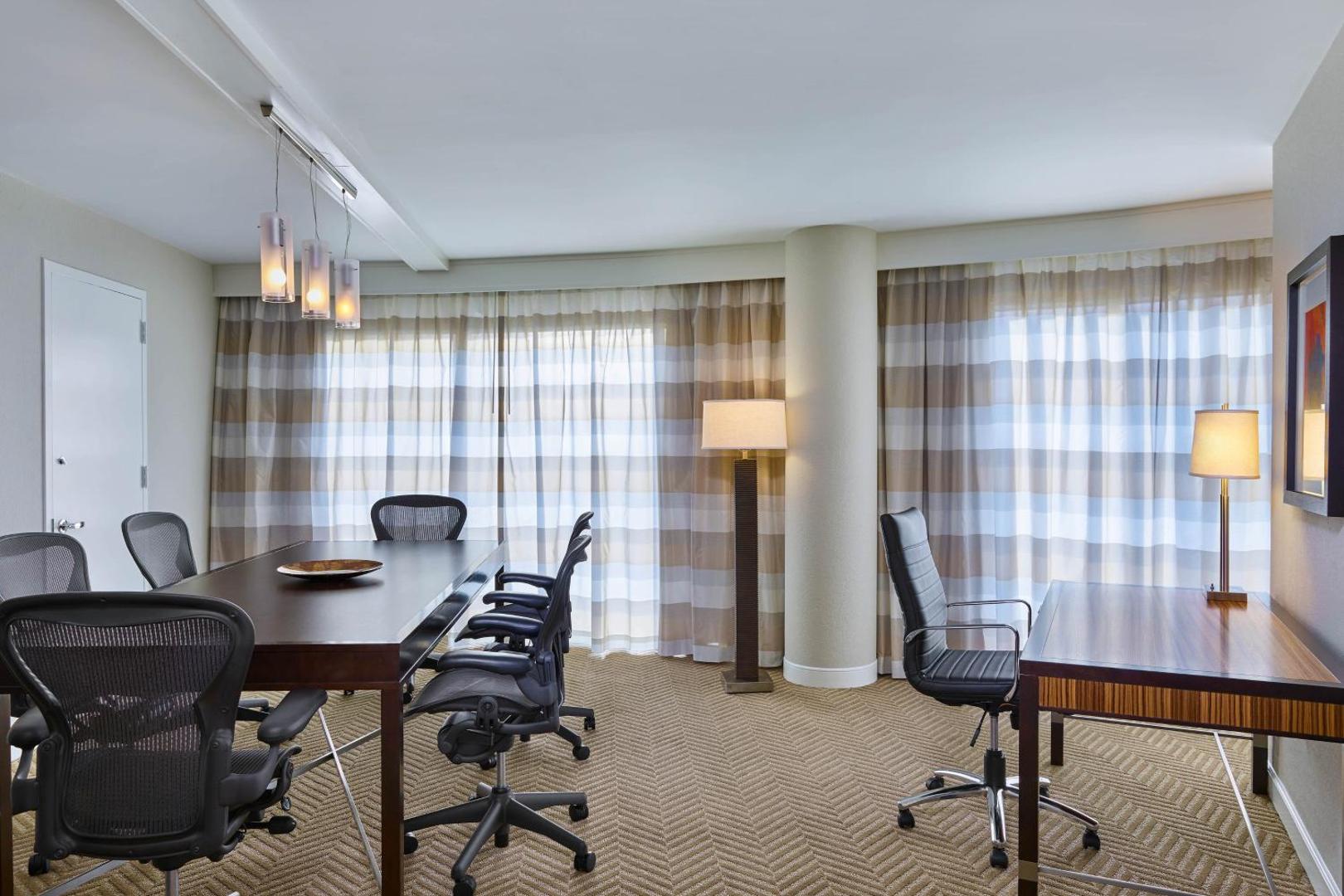 The Westshore Grand, a Tribute Portfolio Hotel, Tampa The Westshore Grand, a Tribute Portfolio Hotel, Tampa