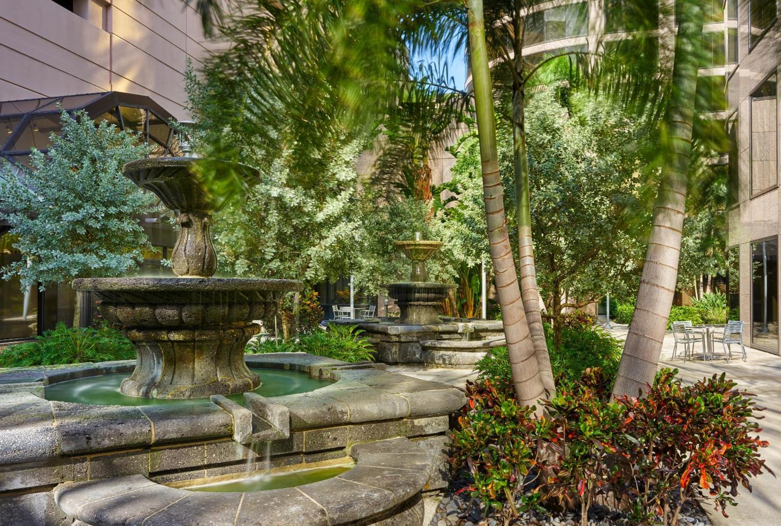The Westshore Grand, a Tribute Portfolio Hotel, Tampa The Westshore Grand, a Tribute Portfolio Hotel, Tampa