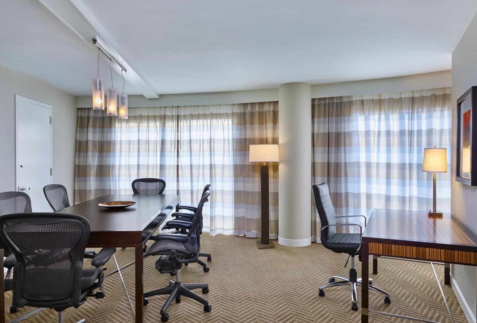 The Westshore Grand, a Tribute Portfolio Hotel, Tampa The Westshore Grand, a Tribute Portfolio Hotel, Tampa