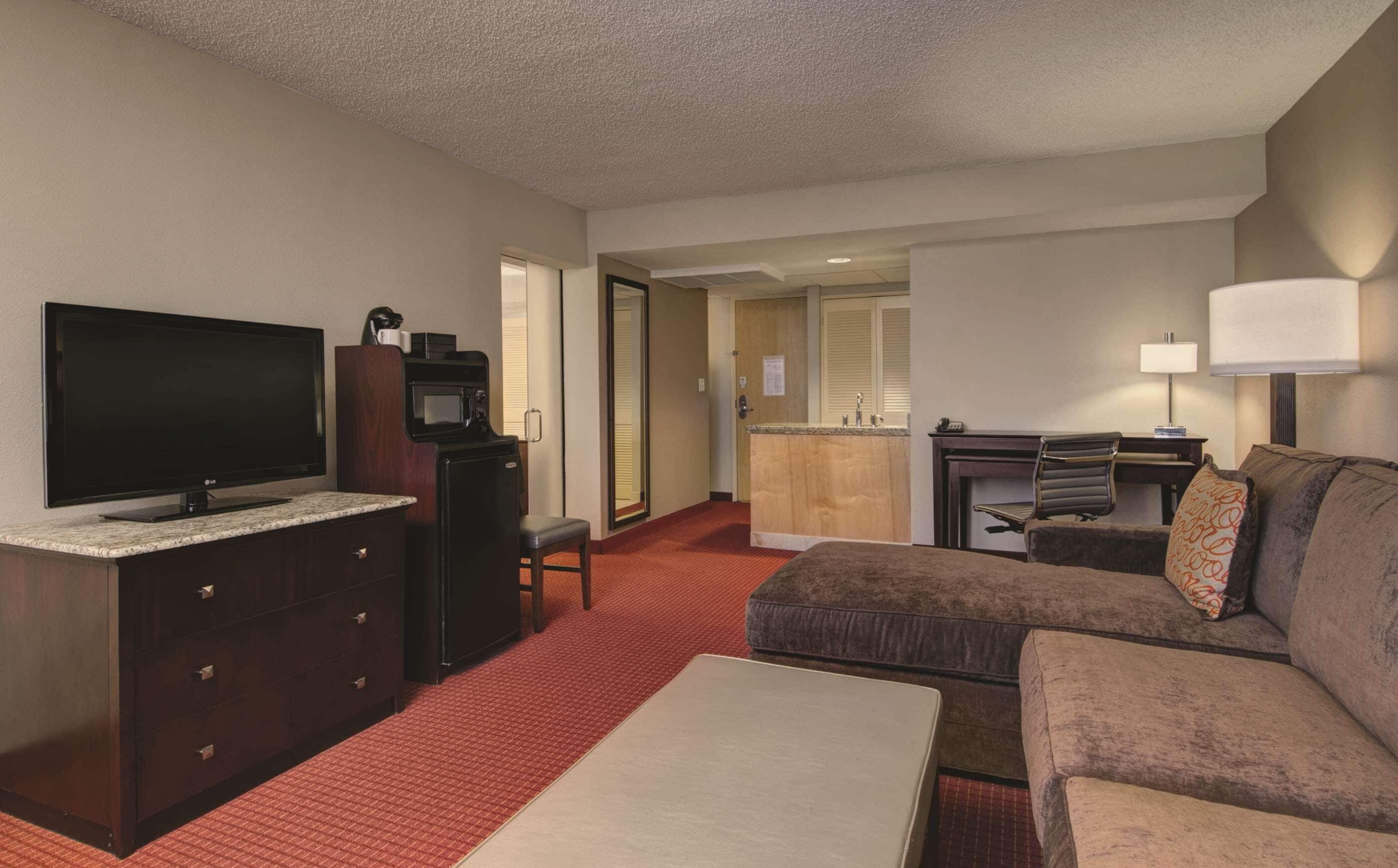 Embassy Suites West Palm Beach - Central Embassy Suites West Palm Beach - Central