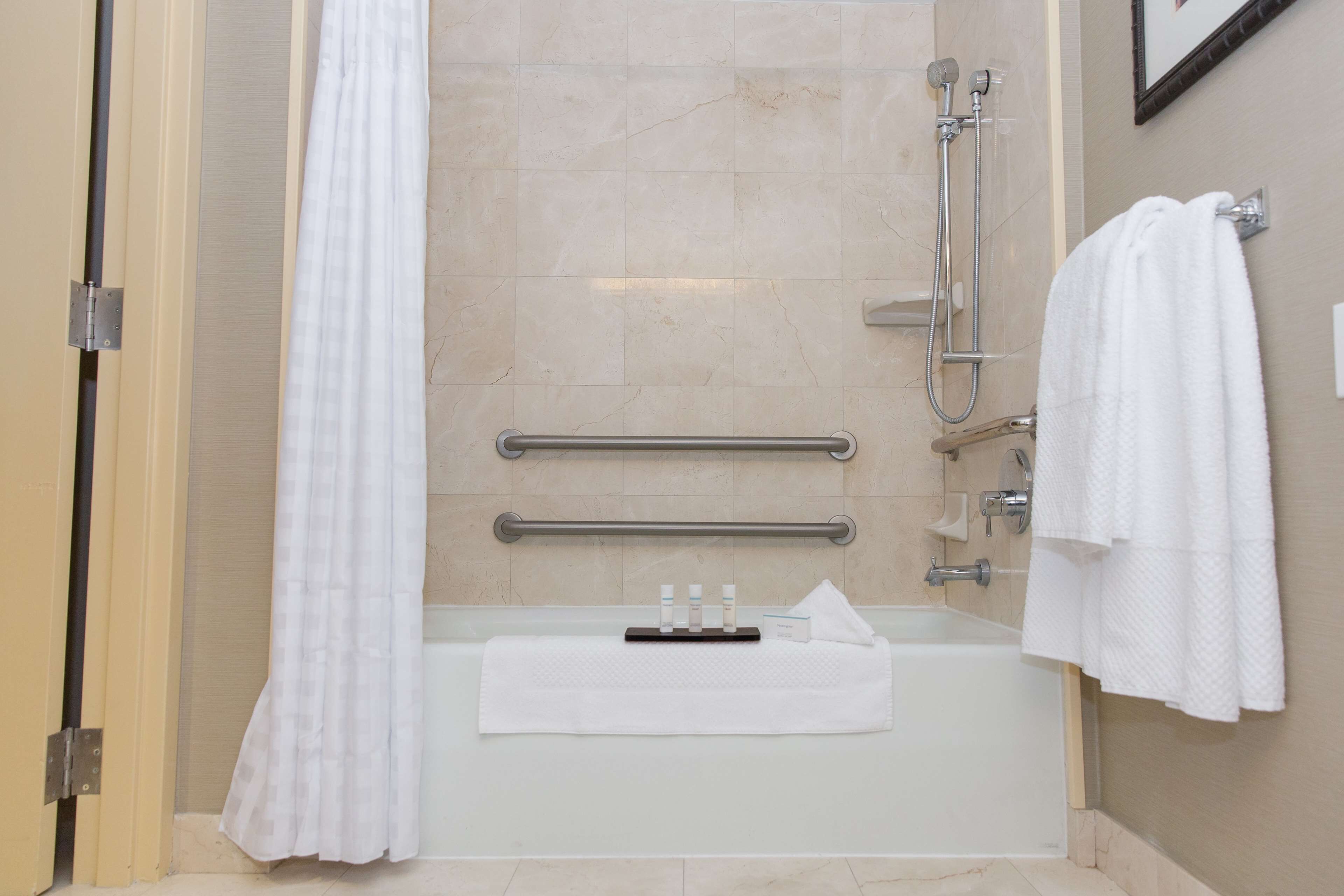 Embassy Suites West Palm Beach - Central Embassy Suites West Palm Beach - Central