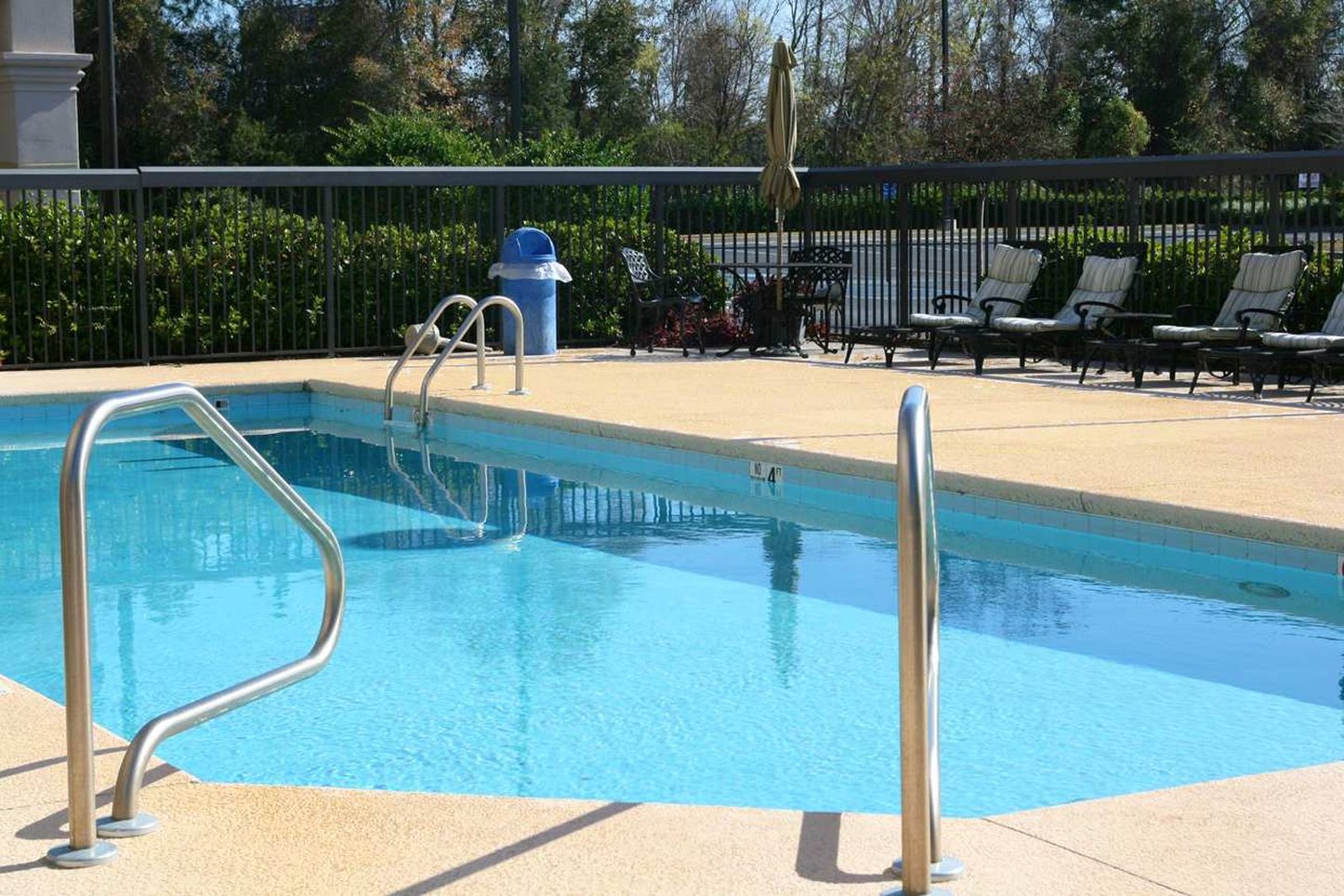 Hampton Inn Adel Hampton Inn Adel