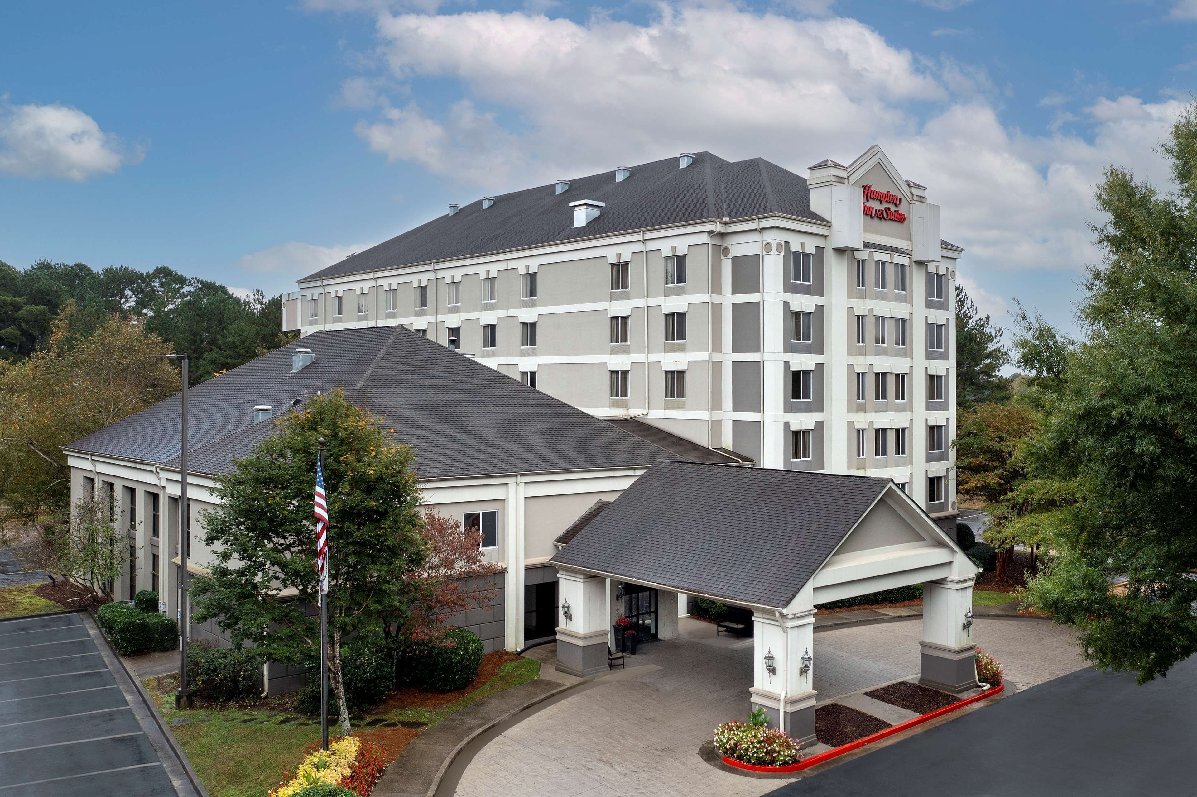 Hampton Inn & Suites Alpharetta Hampton Inn & Suites Alpharetta