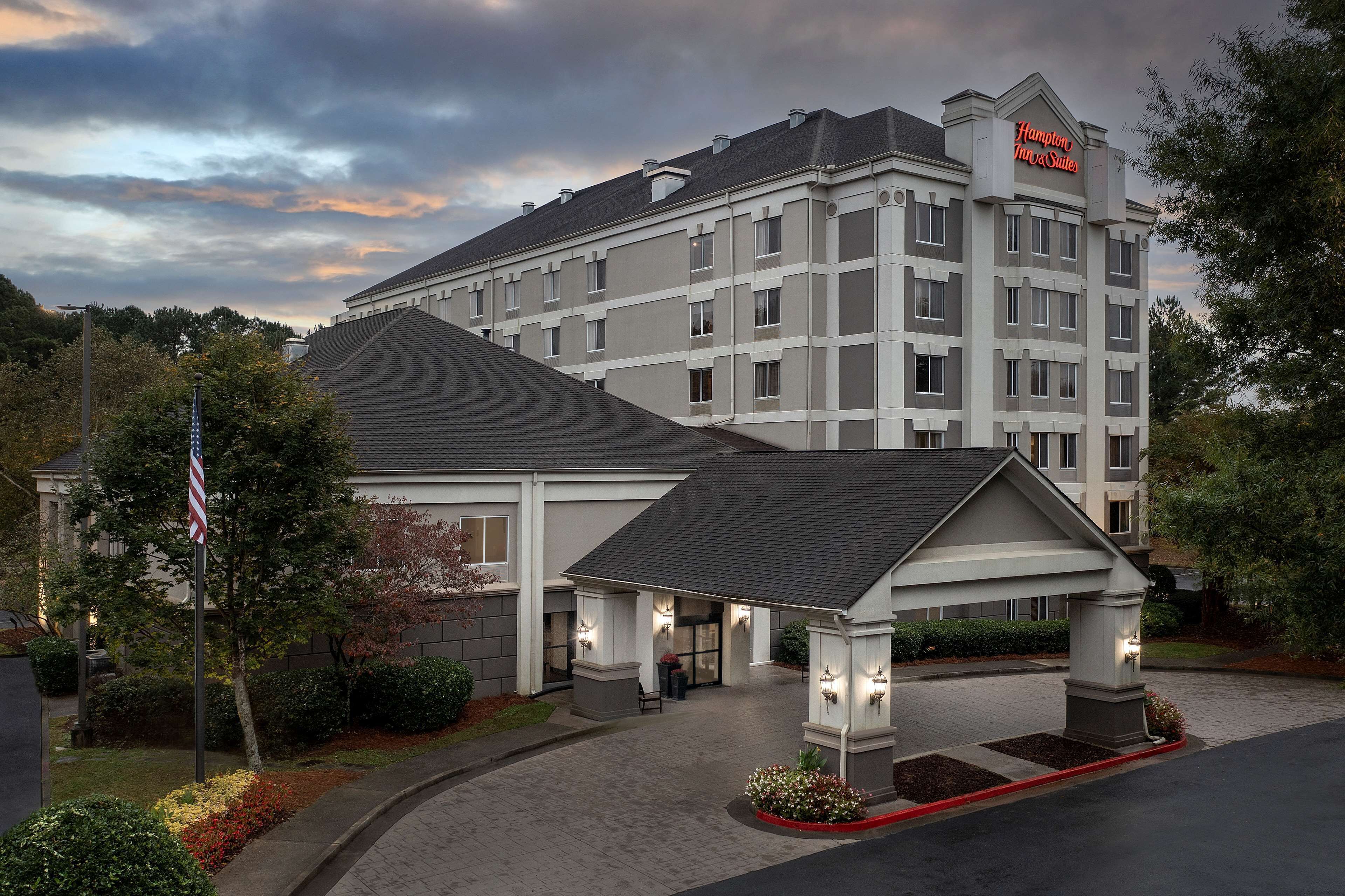 Hampton Inn & Suites Alpharetta Hampton Inn & Suites Alpharetta