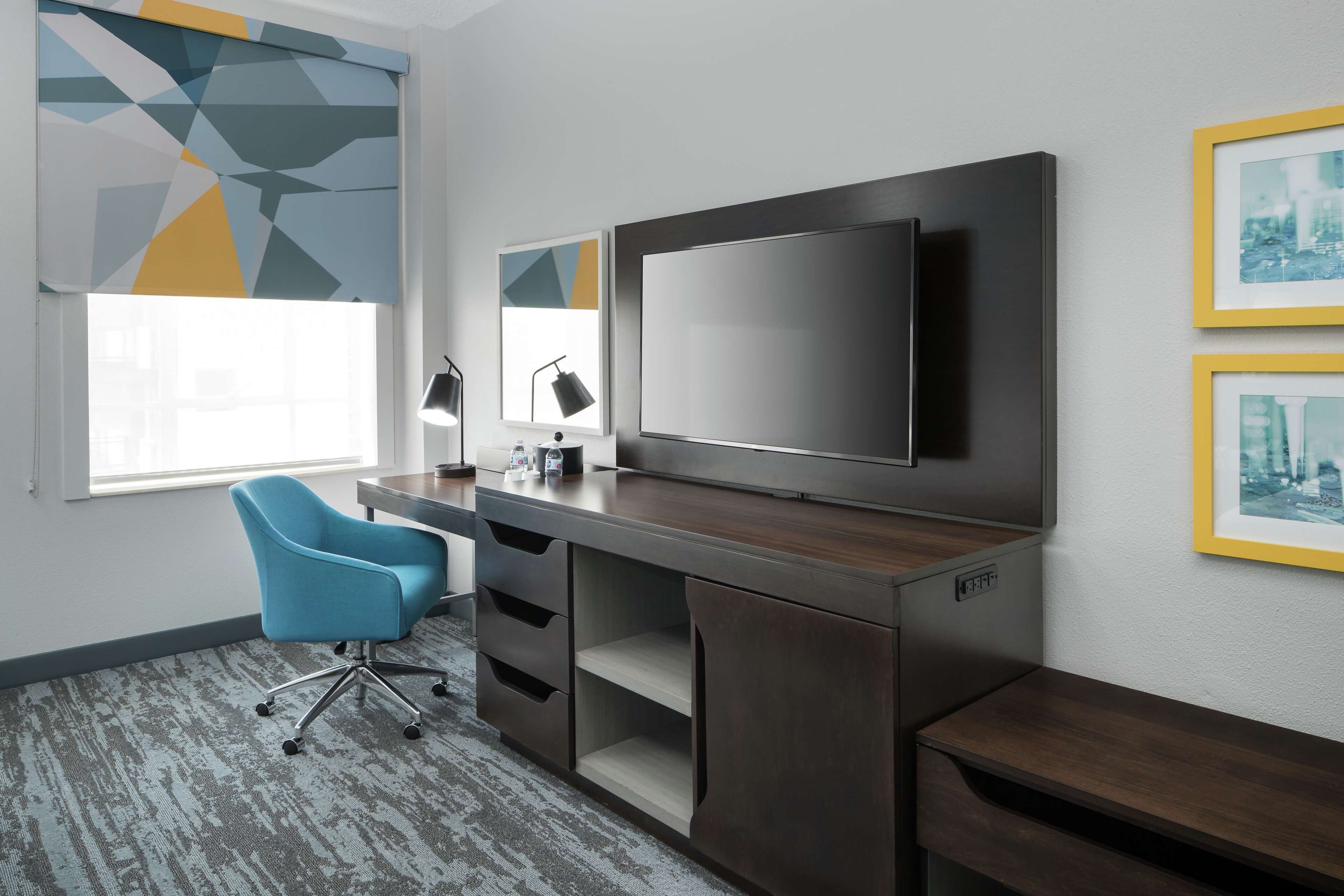 Hampton Inn & Suites Atlanta-Downtown Hampton Inn & Suites Atlanta-Downtown