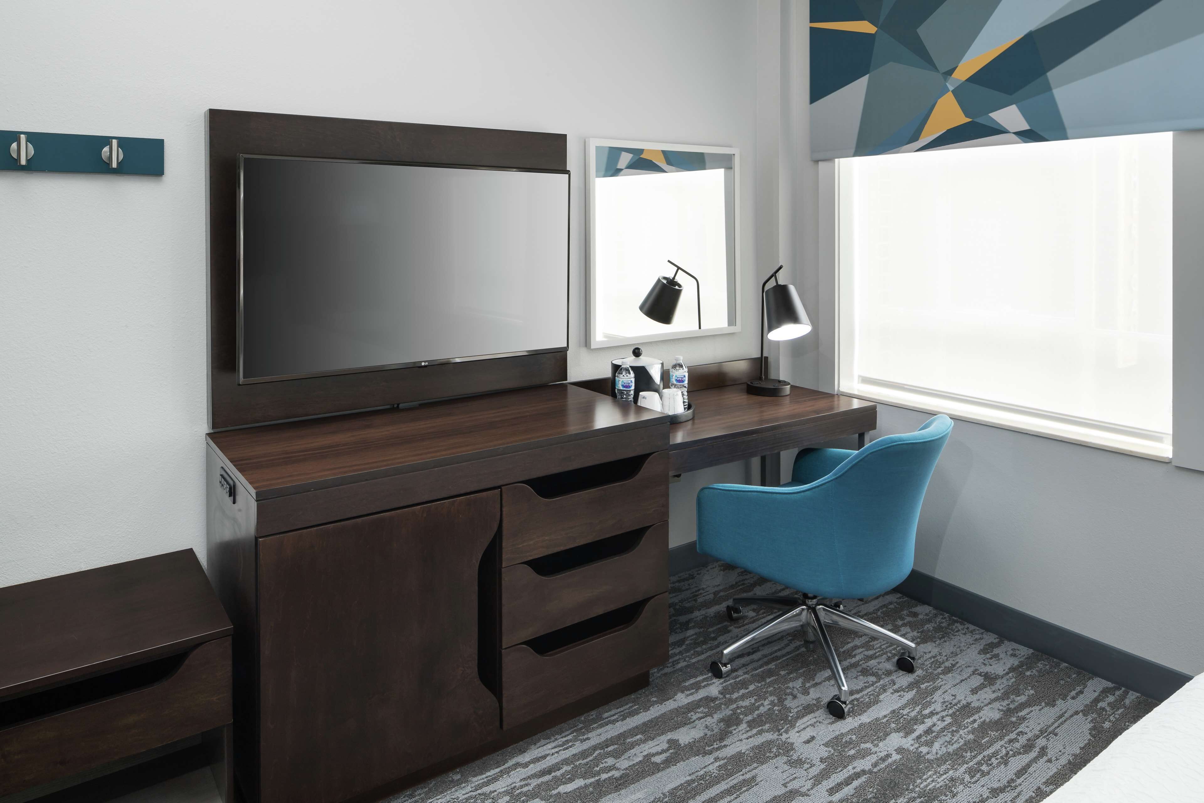 Hampton Inn & Suites Atlanta-Downtown Hampton Inn & Suites Atlanta-Downtown