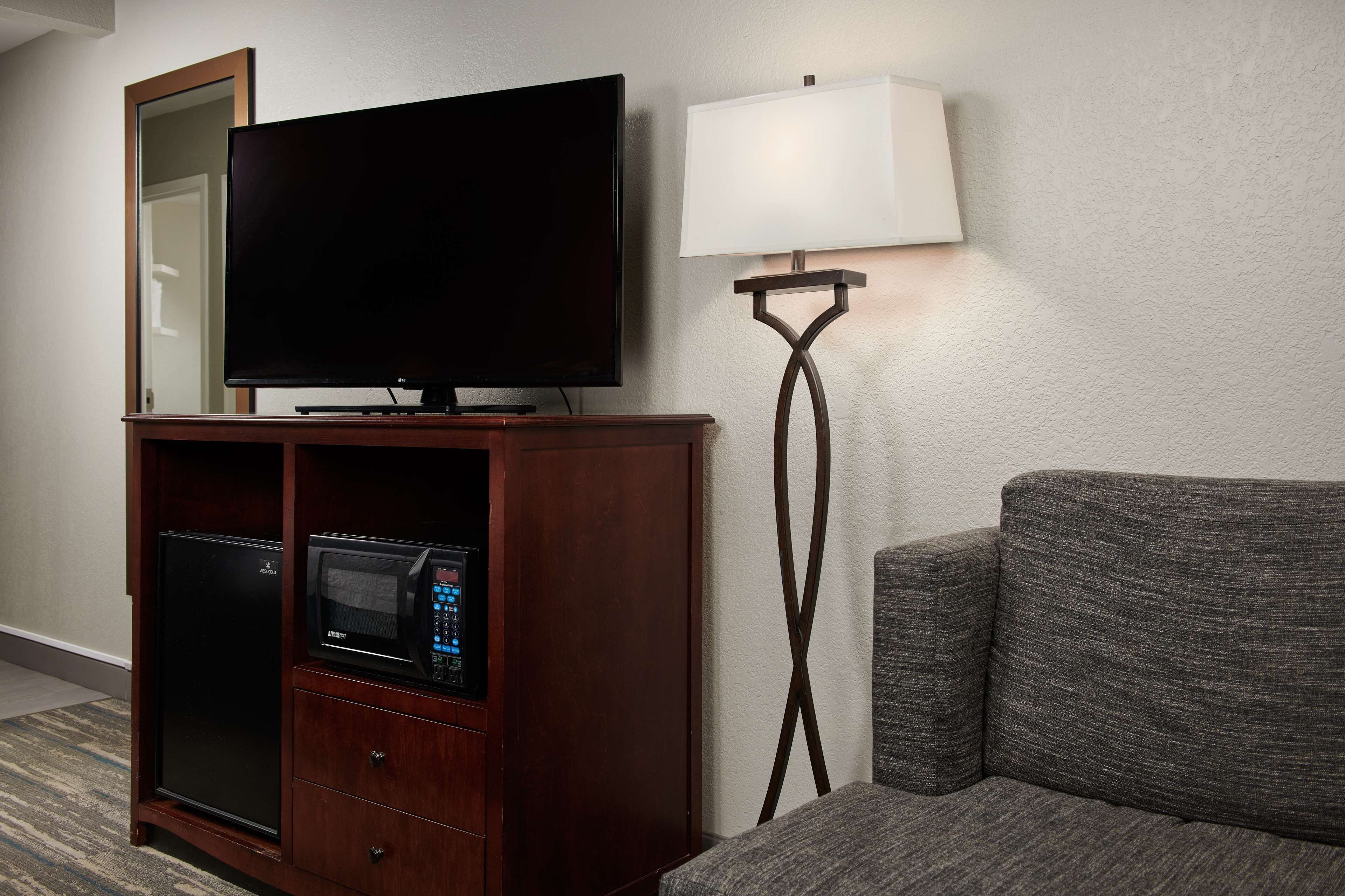 Hampton Inn Atlanta Cumberland Mall/Cobb Galleria Hampton Inn Atlanta Cumberland Mall/Cobb Galleria