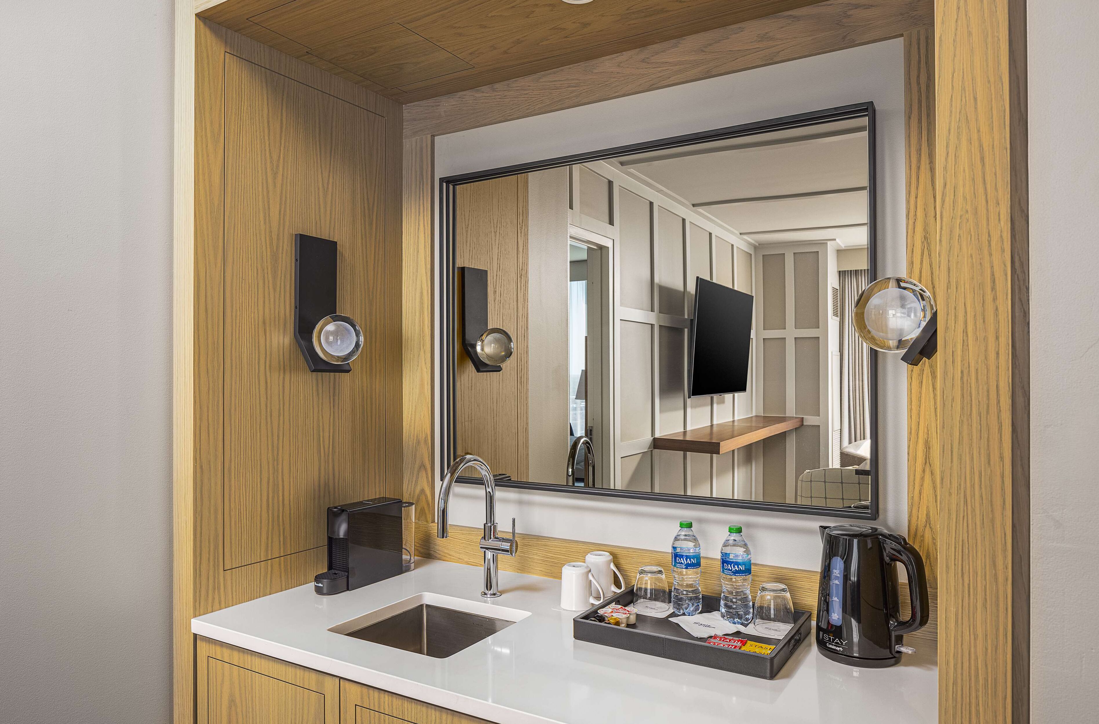 Signia by Hilton Atlanta Georgia World Congress Center Signia by Hilton Atlanta Georgia World Congress Center