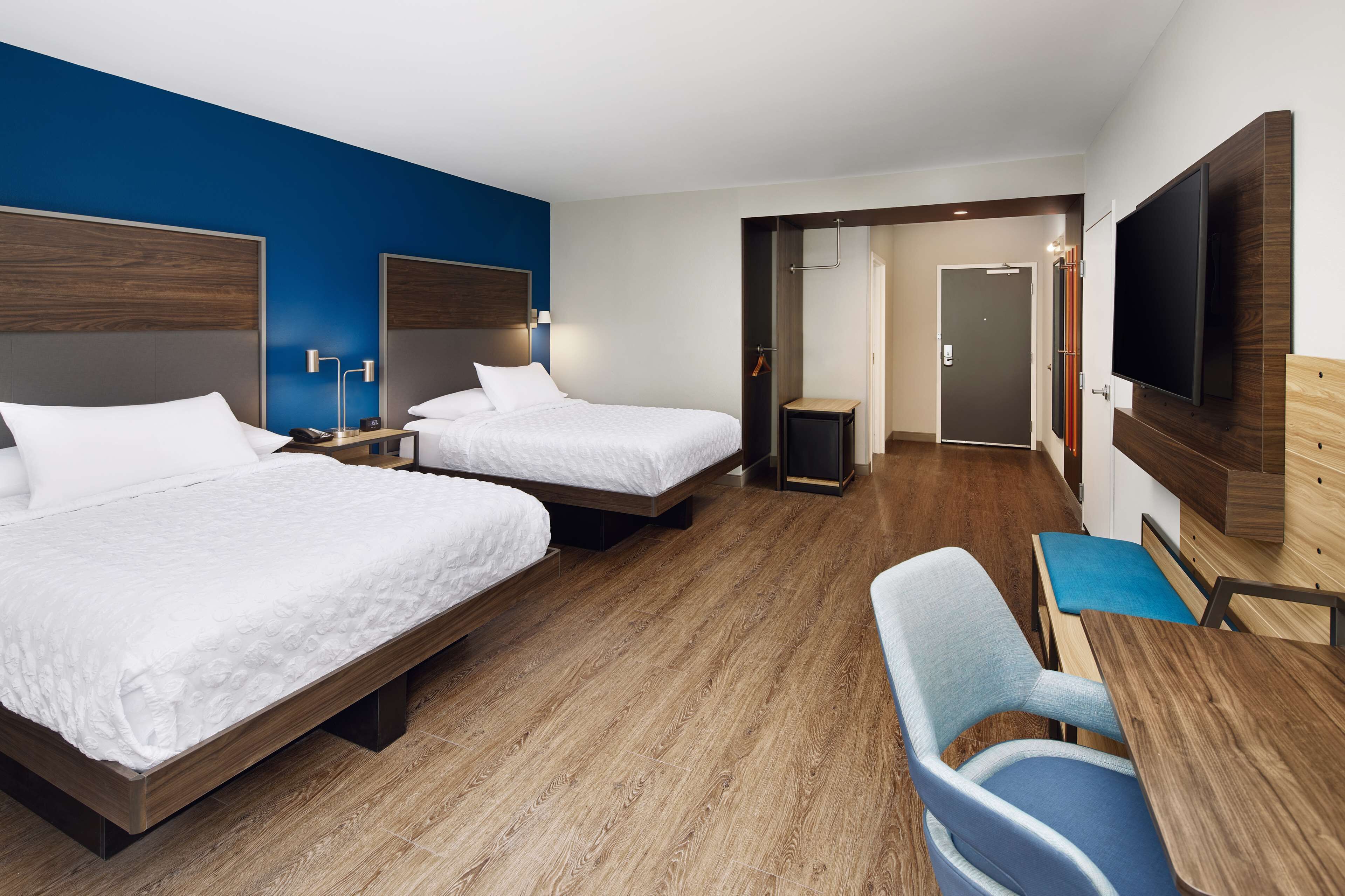 Tru by Hilton Atlanta Northlake Parkway