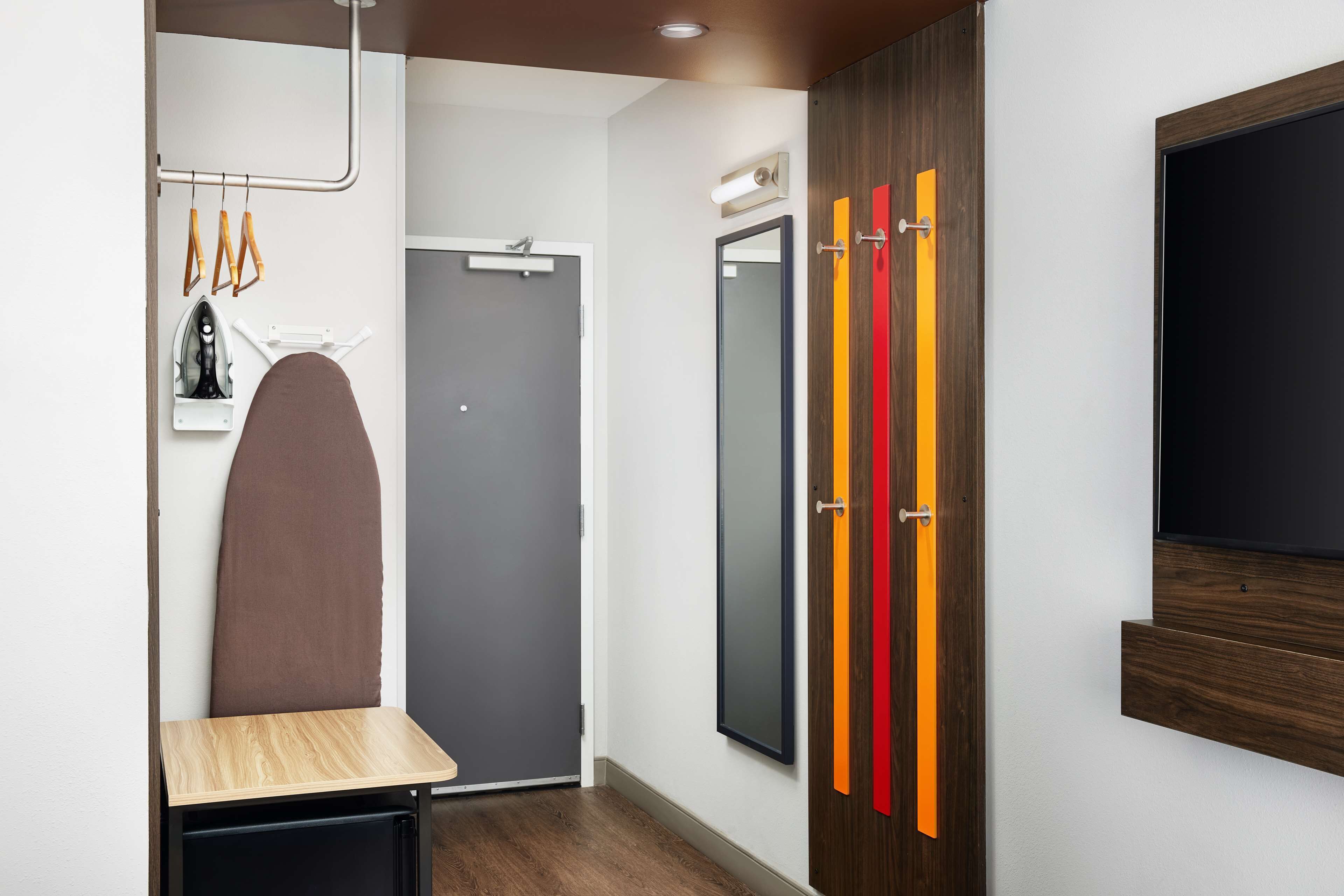 Tru by Hilton Atlanta Northlake Parkway