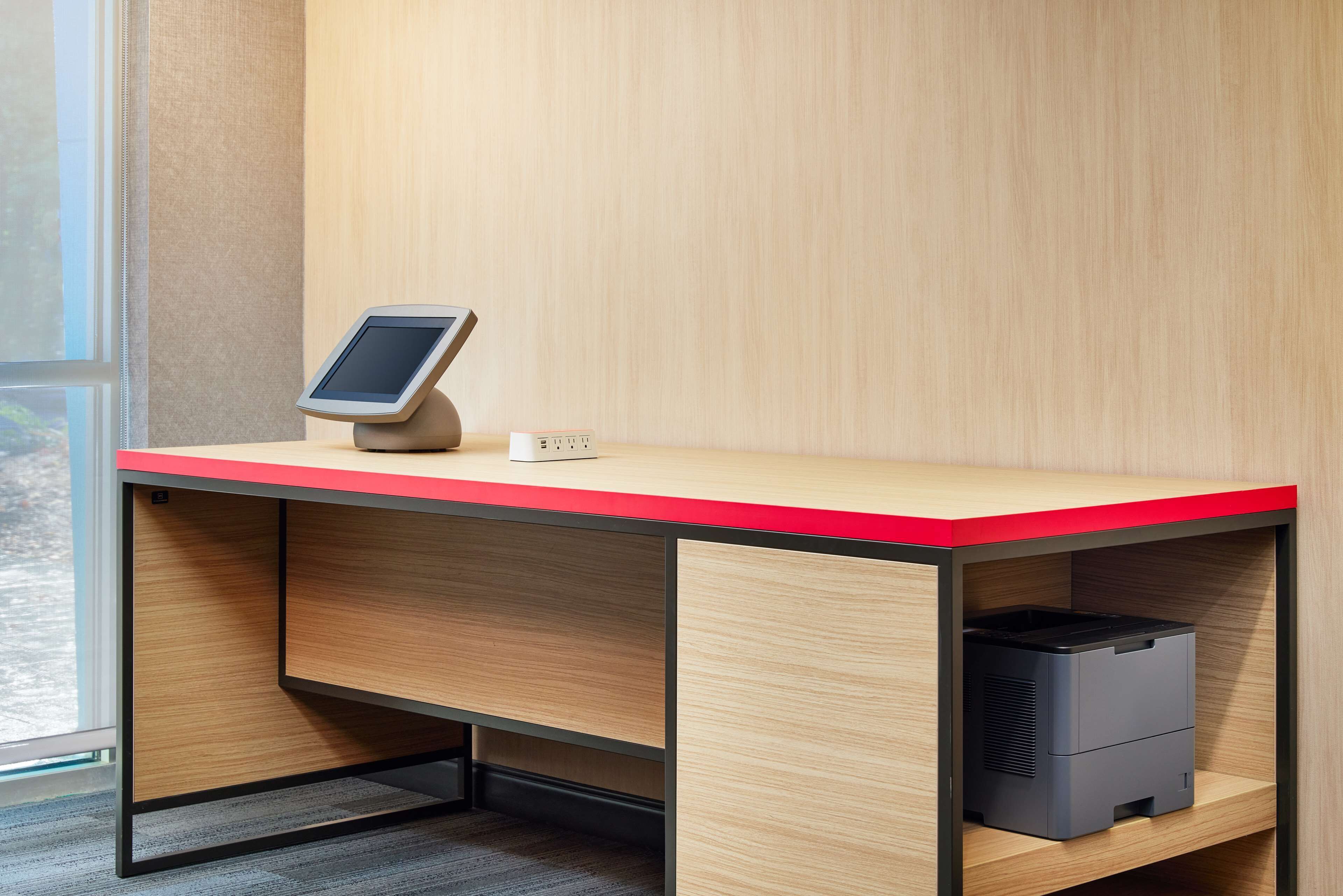 Tru by Hilton Atlanta Northlake Parkway