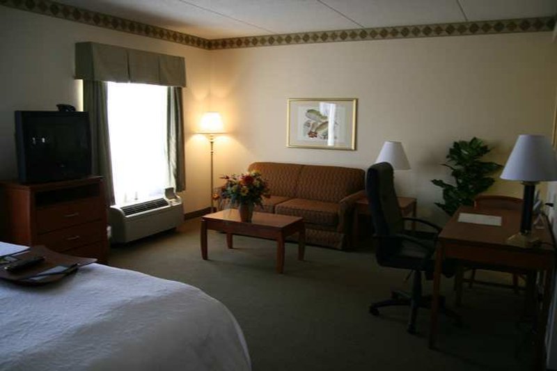 Hampton Inn & Suites Augusta West Hampton Inn & Suites Augusta West