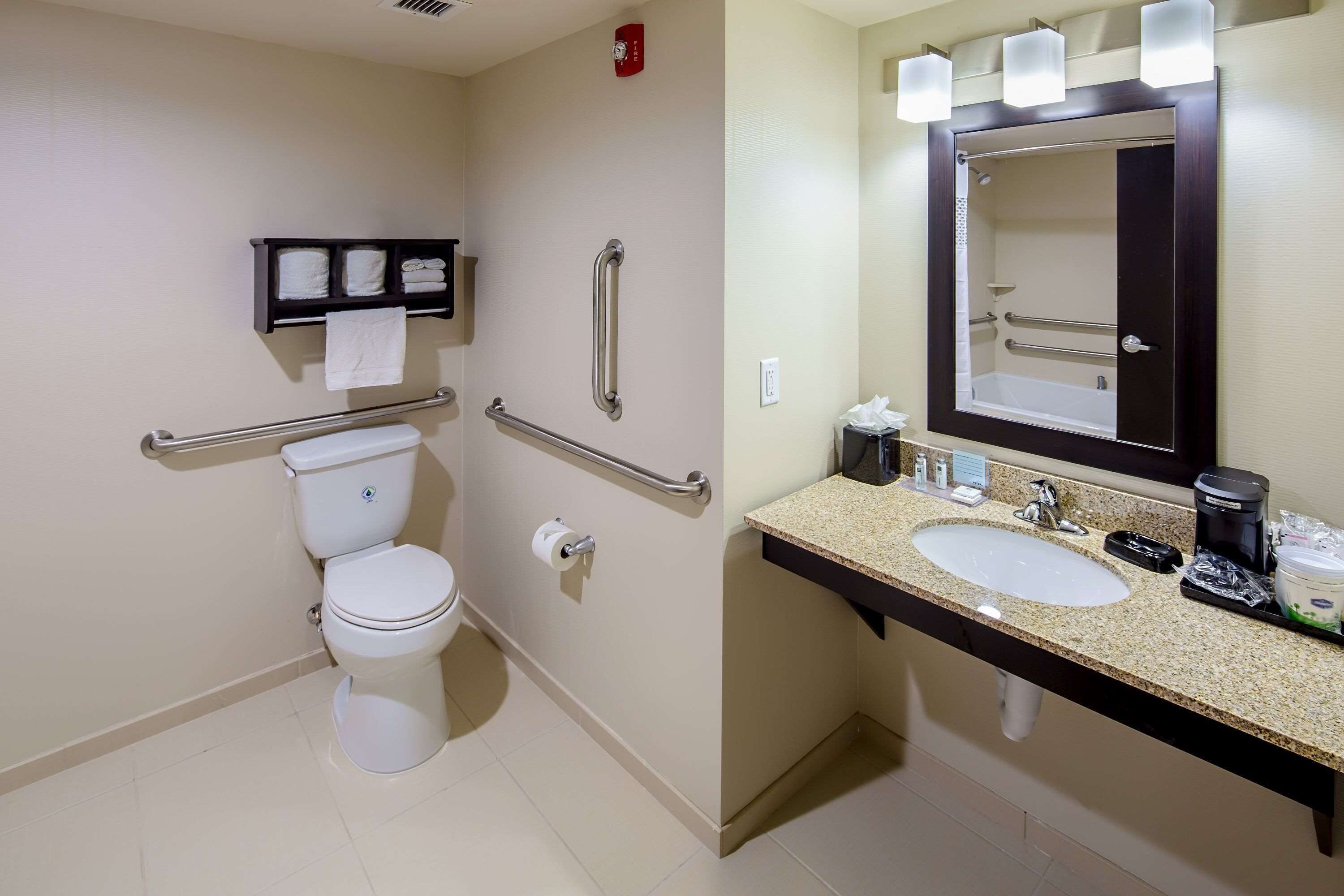 Hampton Inn by Hilton Augusta Fort Eisenhower Hampton Inn by Hilton Augusta Fort Eisenhower