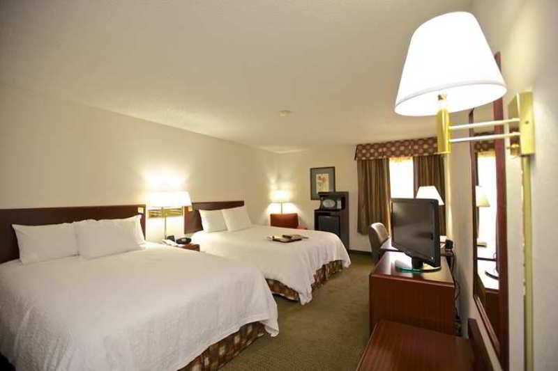 Hampton Inn Bremen I 20 (Carrollton Area) Hampton Inn Bremen I 20 (Carrollton Area)