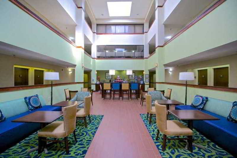 Hampton Inn Bremen I 20 (Carrollton Area) Hampton Inn Bremen I 20 (Carrollton Area)