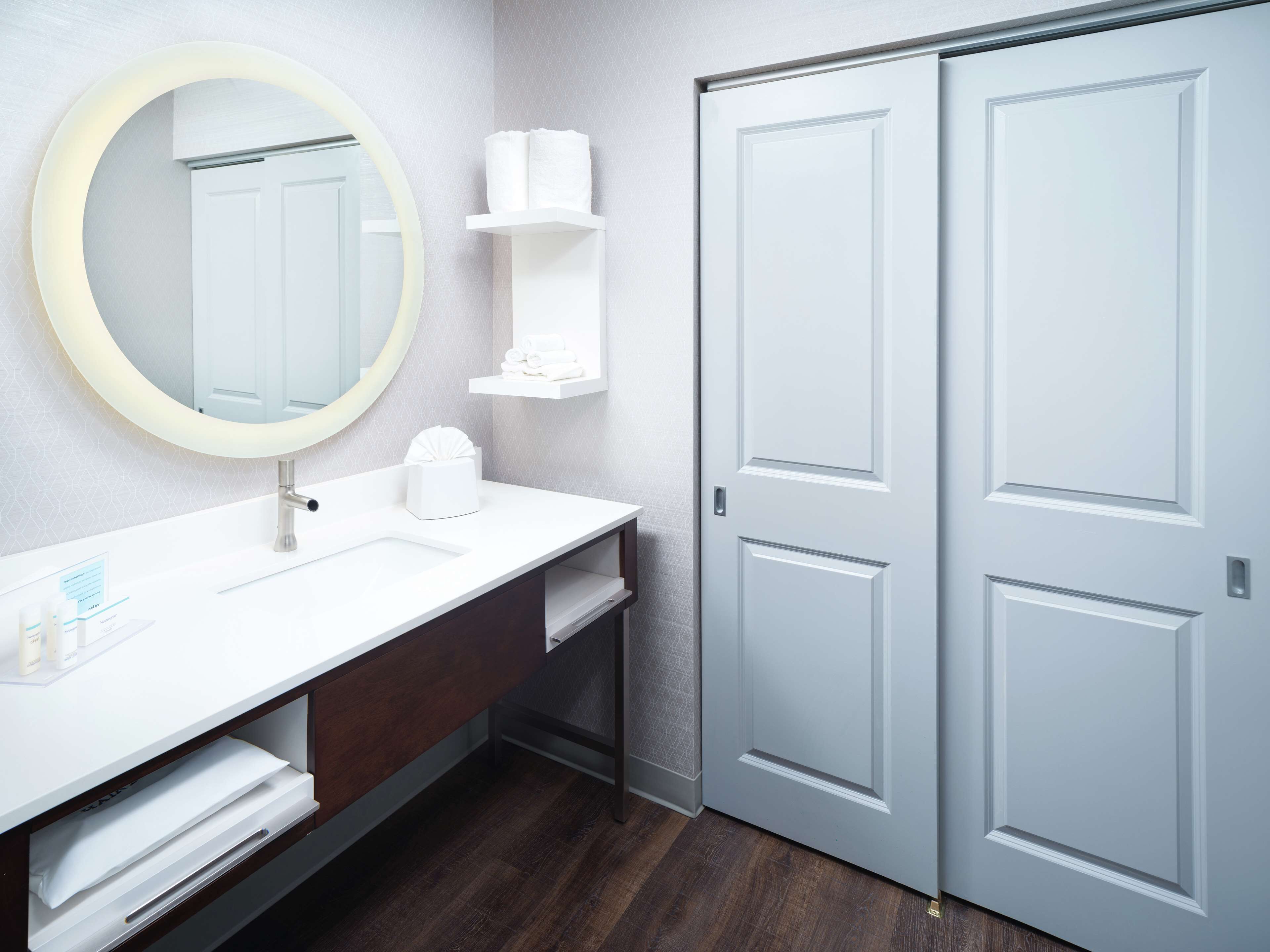 Hampton Inn & Suites Atlanta Decatur Emory Hampton Inn & Suites Atlanta Decatur Emory