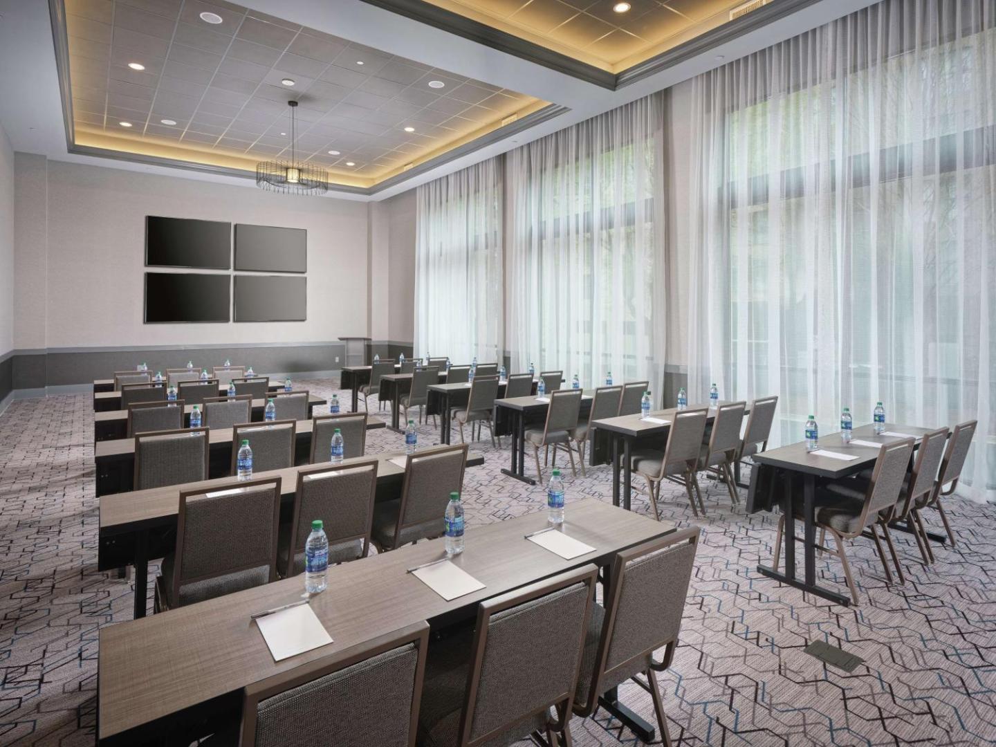 Hampton Inn & Suites Atlanta Decatur Emory Hampton Inn & Suites Atlanta Decatur Emory
