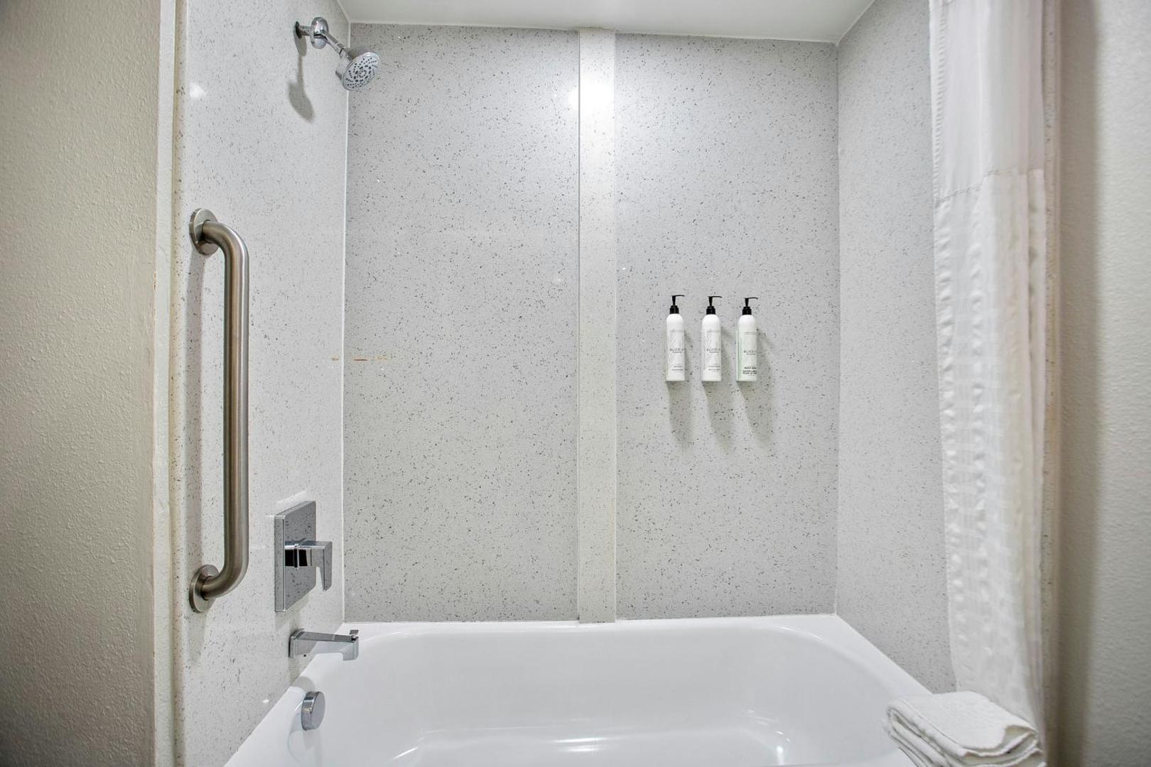 City Express by Marriott Duluth