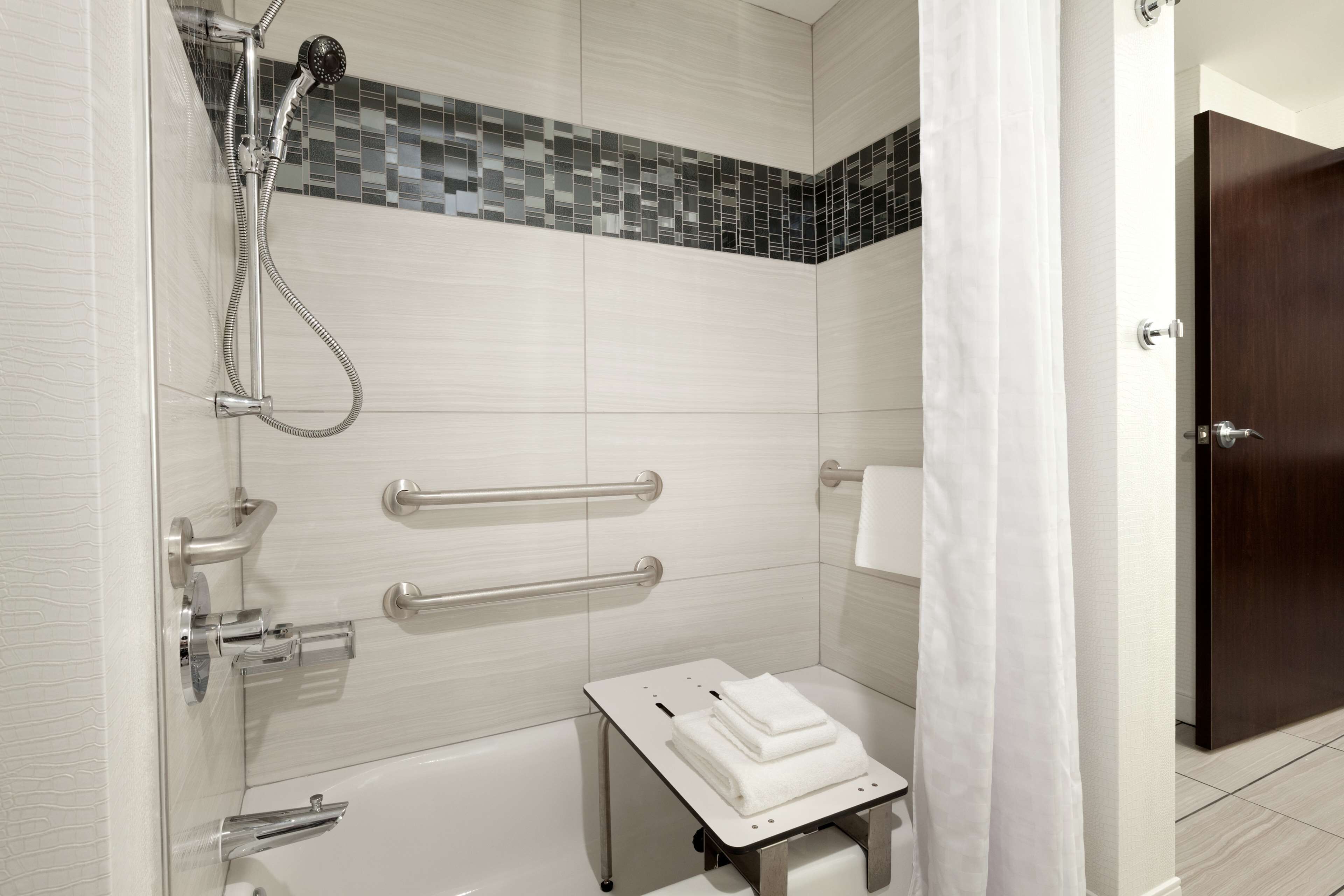 Embassy Suites by Hilton Atlanta NE Gwinnett Sugarloaf Embassy Suites by Hilton Atlanta NE Gwinnett Sugarloaf