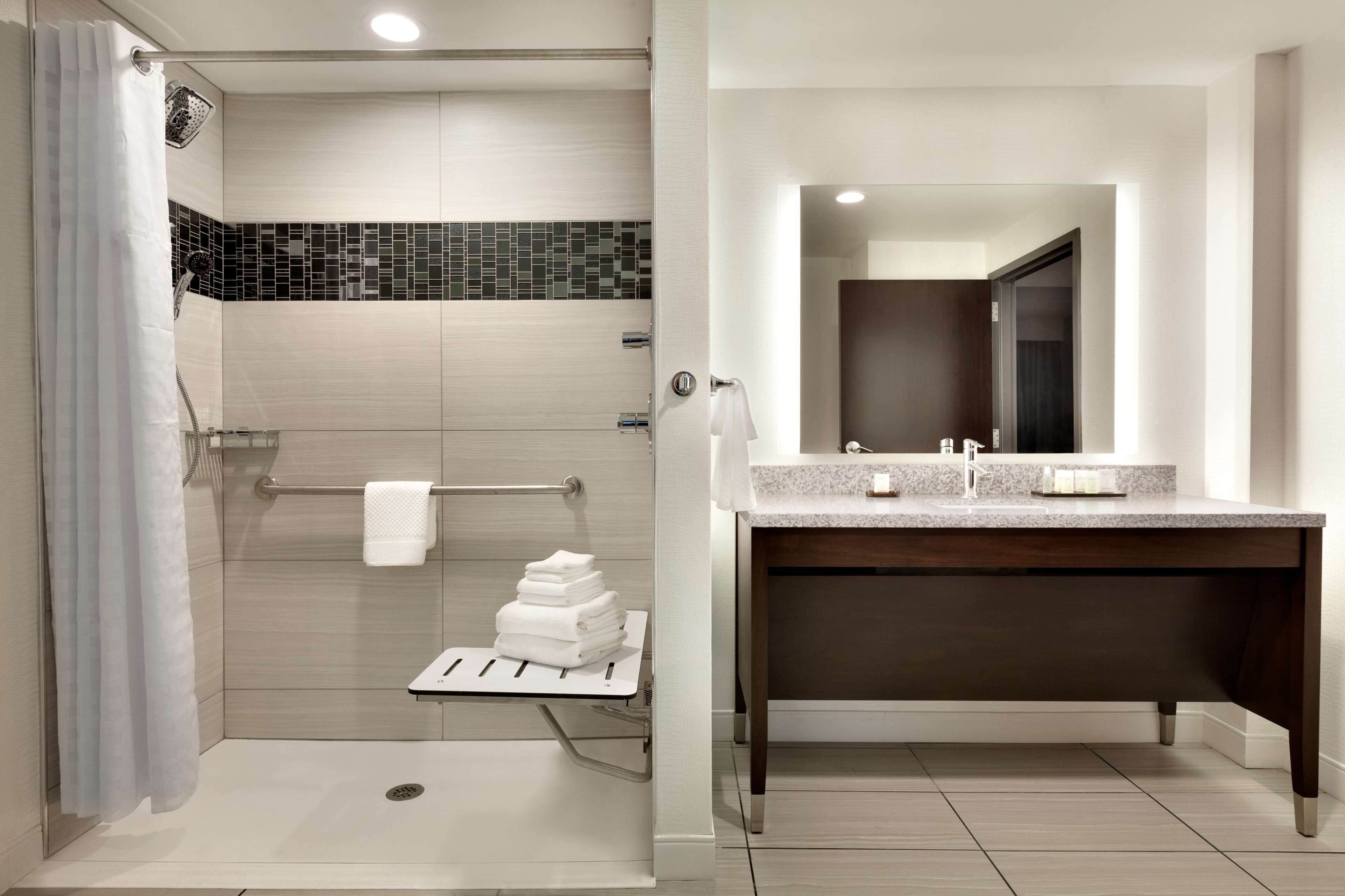 Embassy Suites by Hilton Atlanta NE Gwinnett Sugarloaf Embassy Suites by Hilton Atlanta NE Gwinnett Sugarloaf