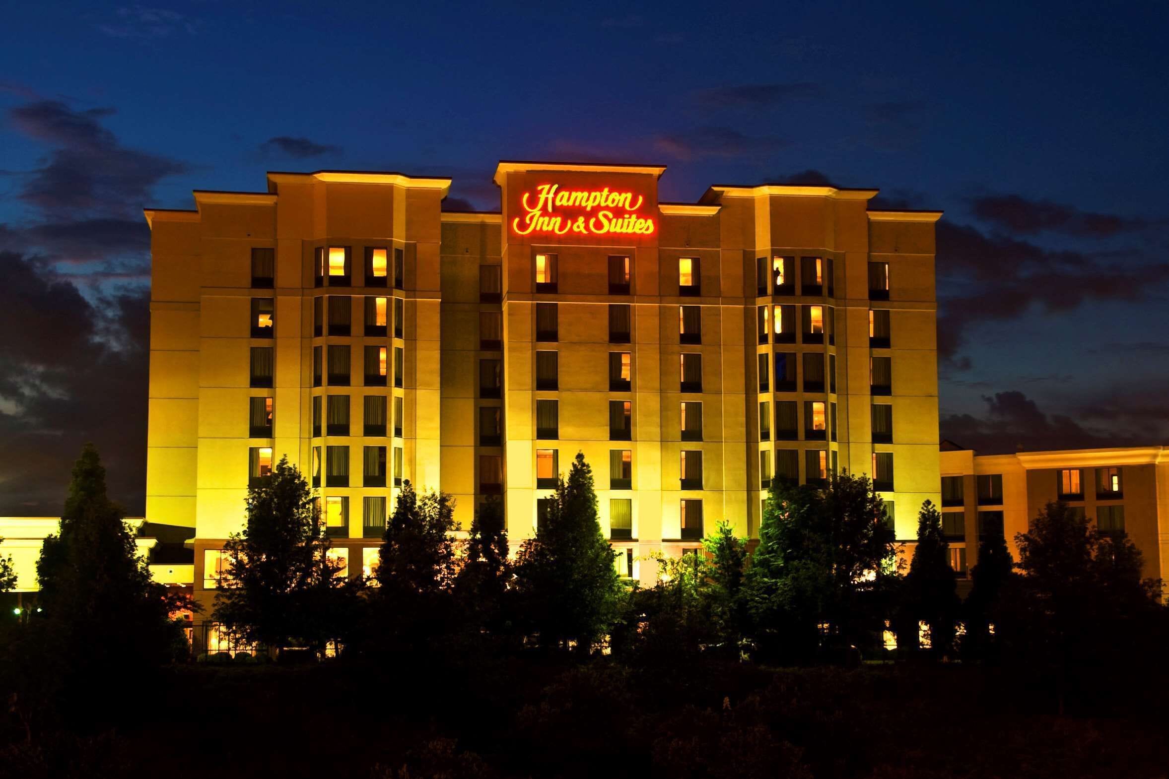 Hampton Inn & Suites Atlanta Airport North I85 Hampton Inn & Suites Atlanta Airport North I85