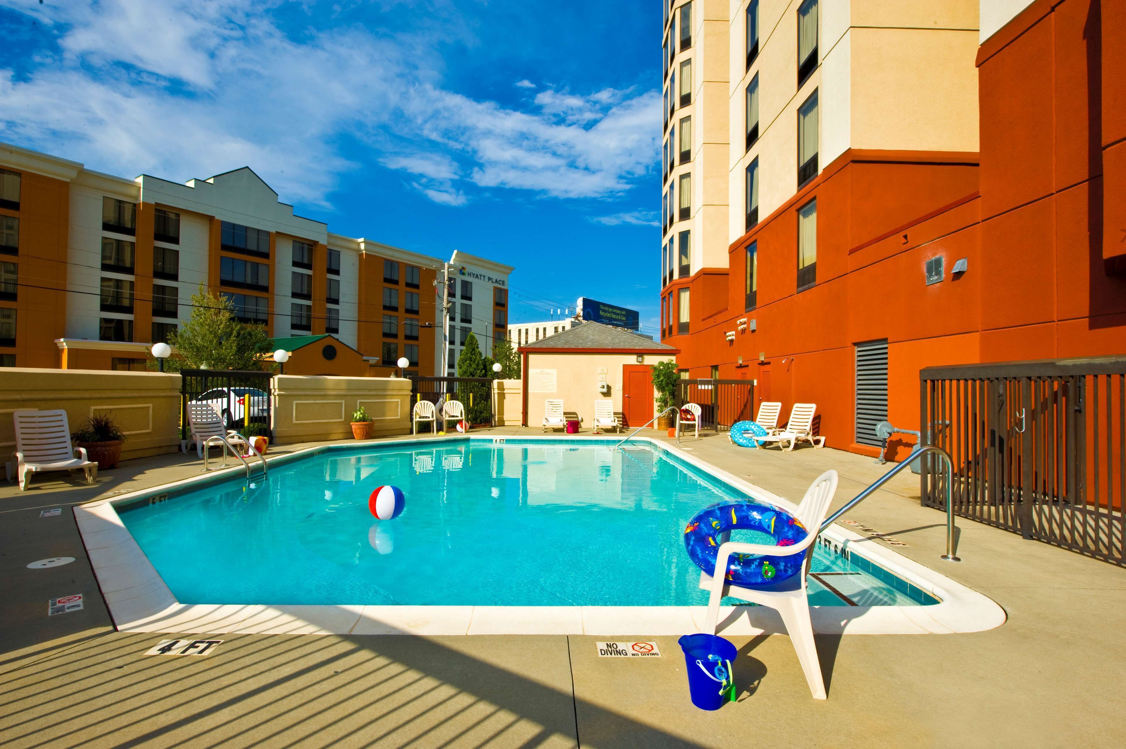 Hampton Inn & Suites Atlanta Airport North I85 Hampton Inn & Suites Atlanta Airport North I85