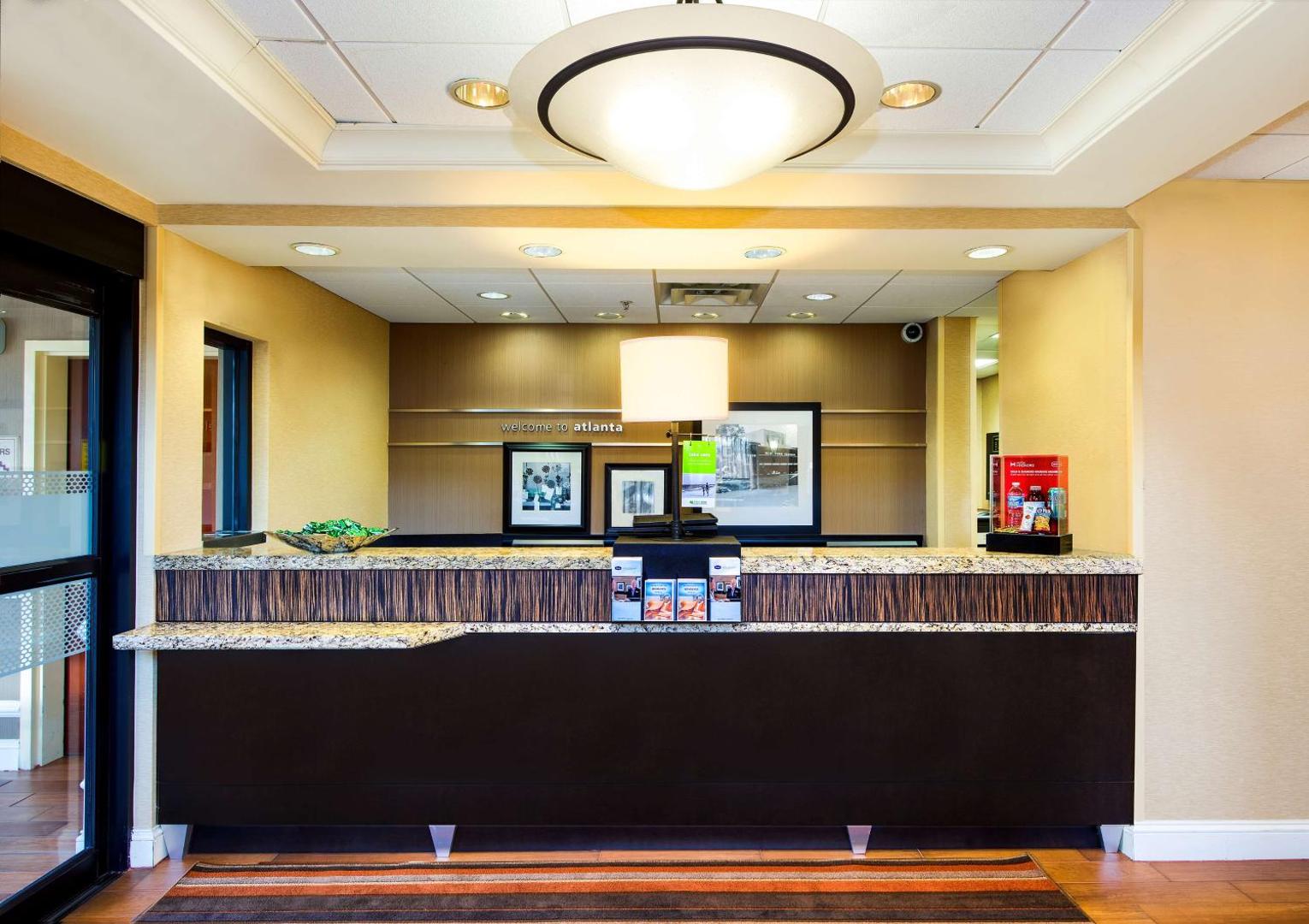 Hampton Inn & Suites Atlanta Airport North I85 Hampton Inn & Suites Atlanta Airport North I85