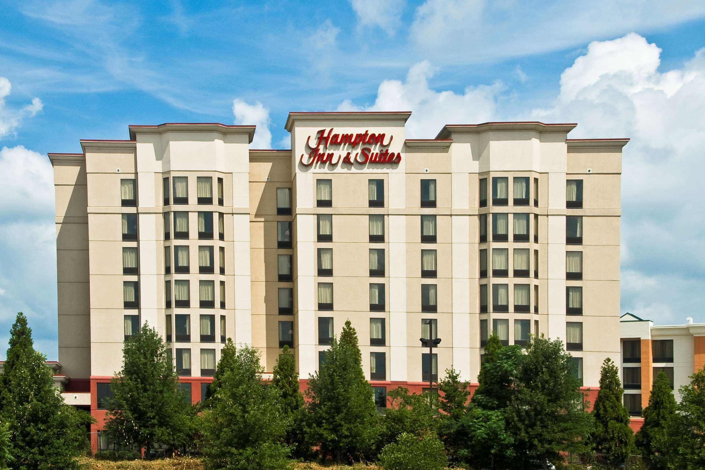 Hampton Inn & Suites Atlanta Airport North I85 Hampton Inn & Suites Atlanta Airport North I85