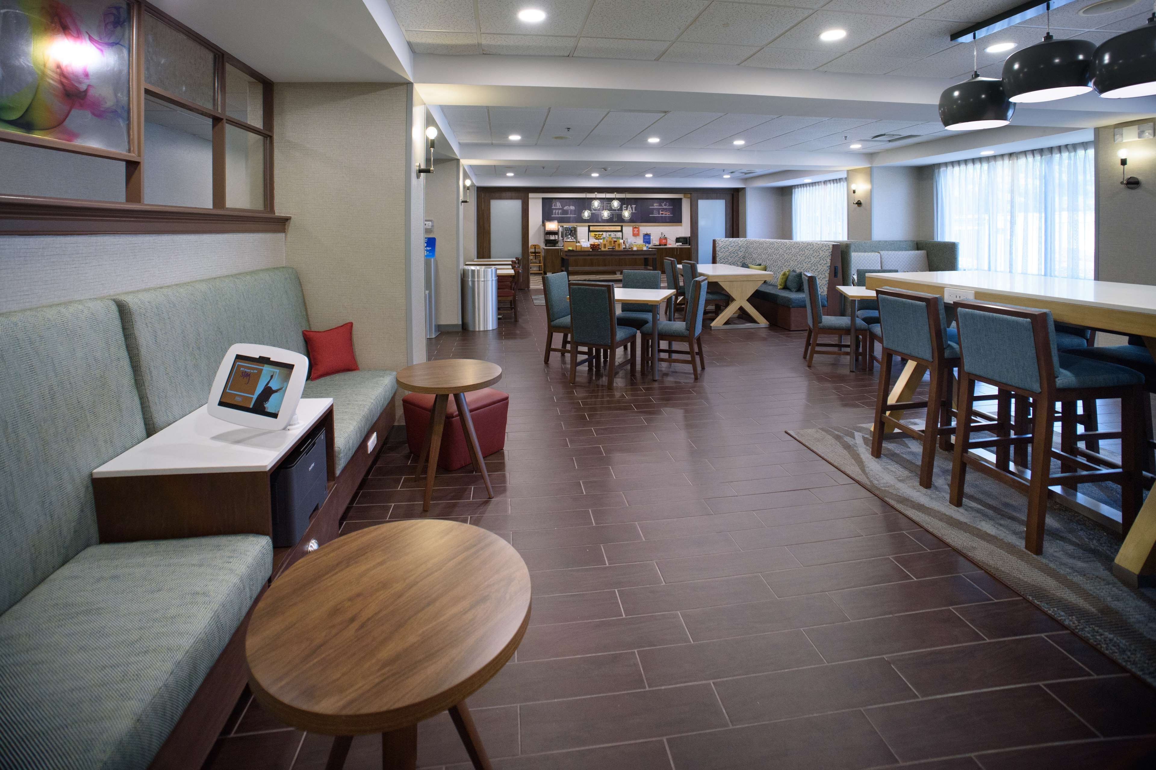 Hampton Inn Fayetteville Hampton Inn Fayetteville