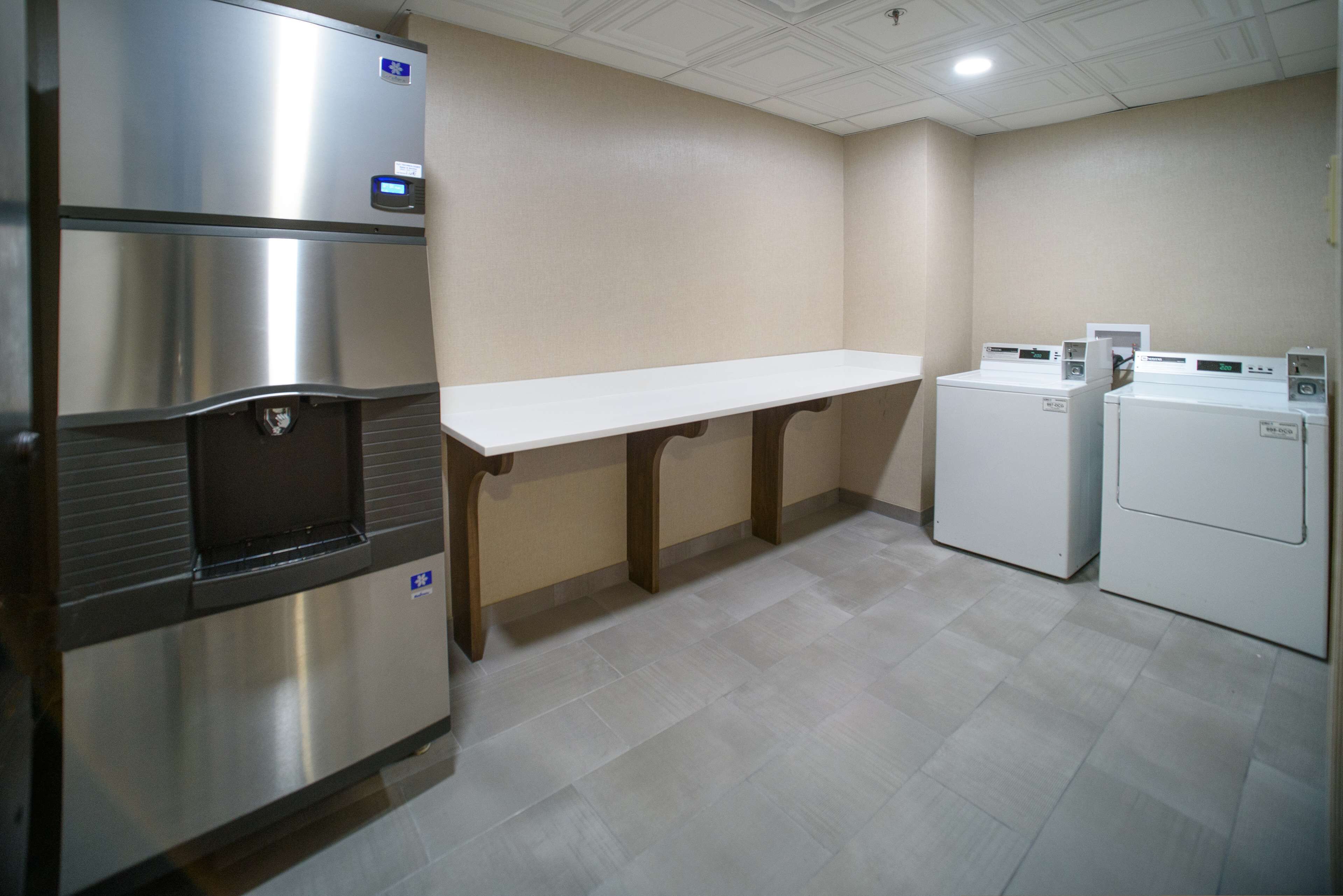 Hampton Inn Fayetteville Hampton Inn Fayetteville