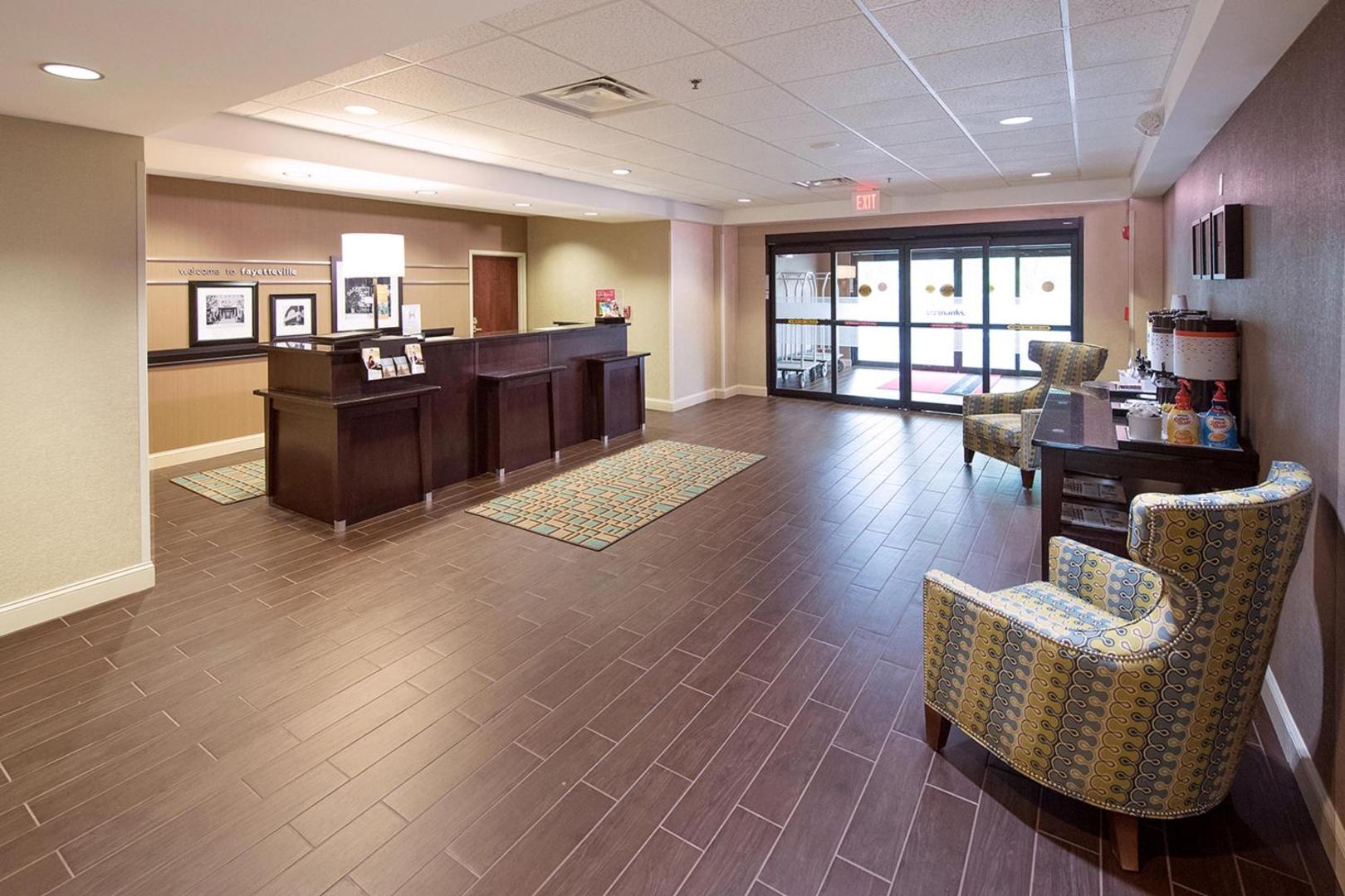 Hampton Inn Fayetteville Hampton Inn Fayetteville
