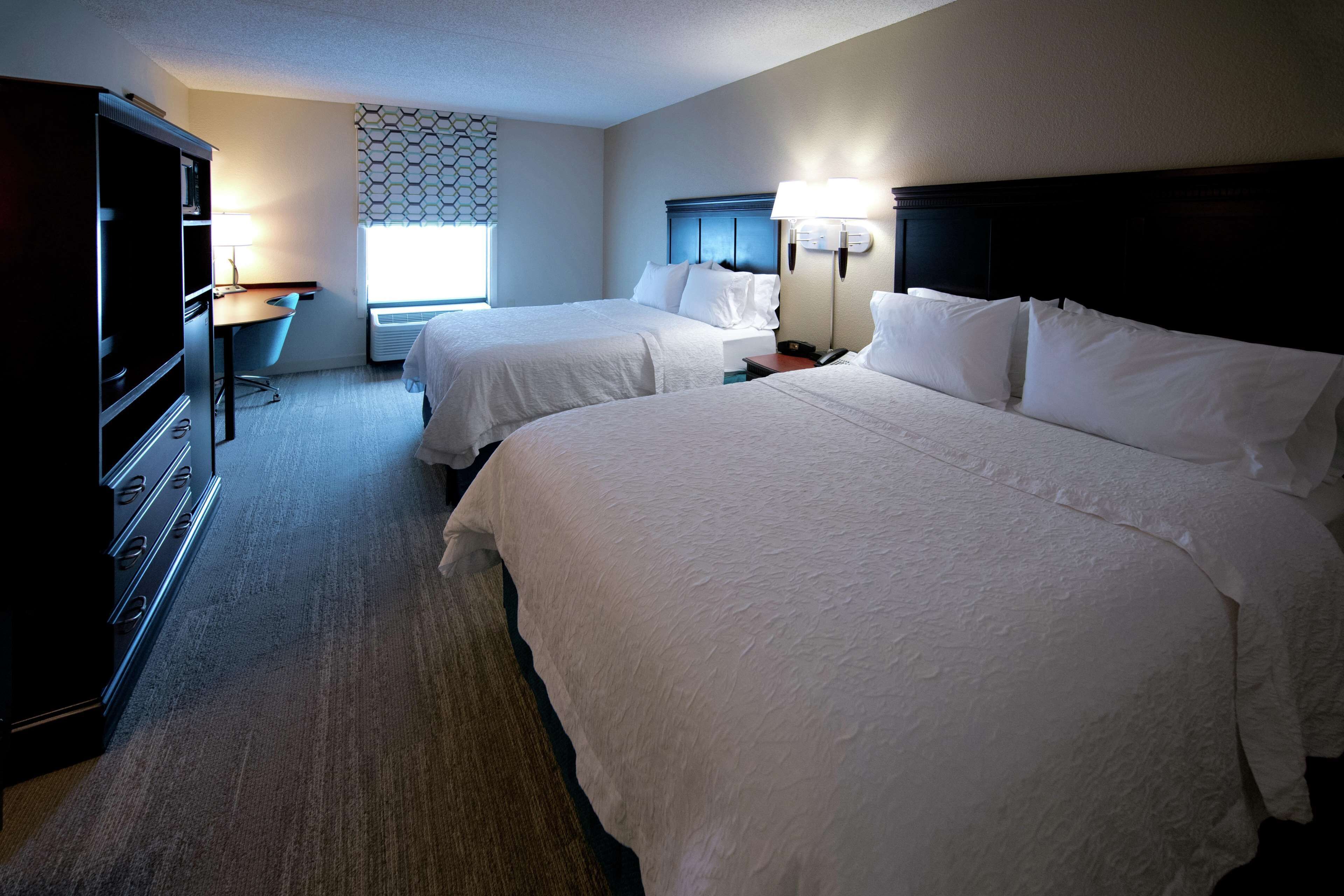 Hampton Inn Fayetteville Hampton Inn Fayetteville