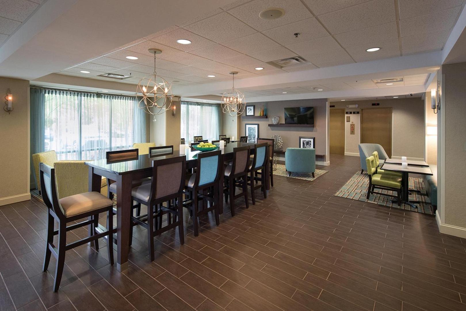 Hampton Inn Fayetteville Hampton Inn Fayetteville